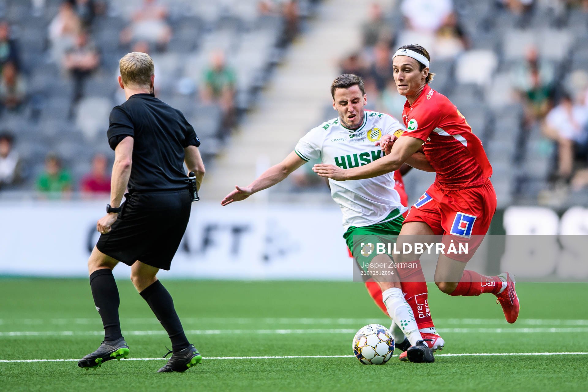 Hammarbys Jeppe Andersen och IFK Norrköpings Jonathan Levi