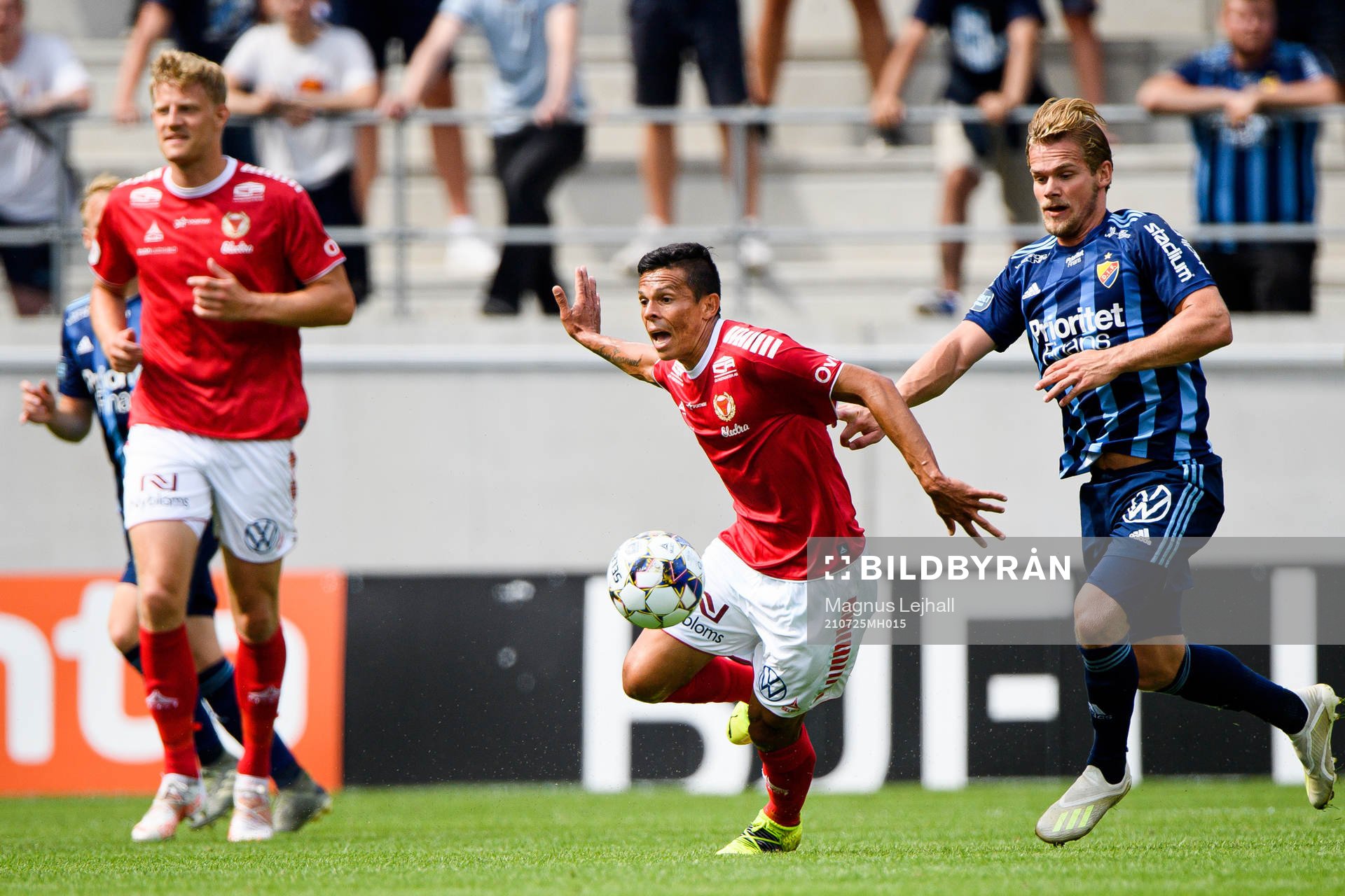 Kalmars Romario Pereira Sipiao och Djurgårdens Hampus