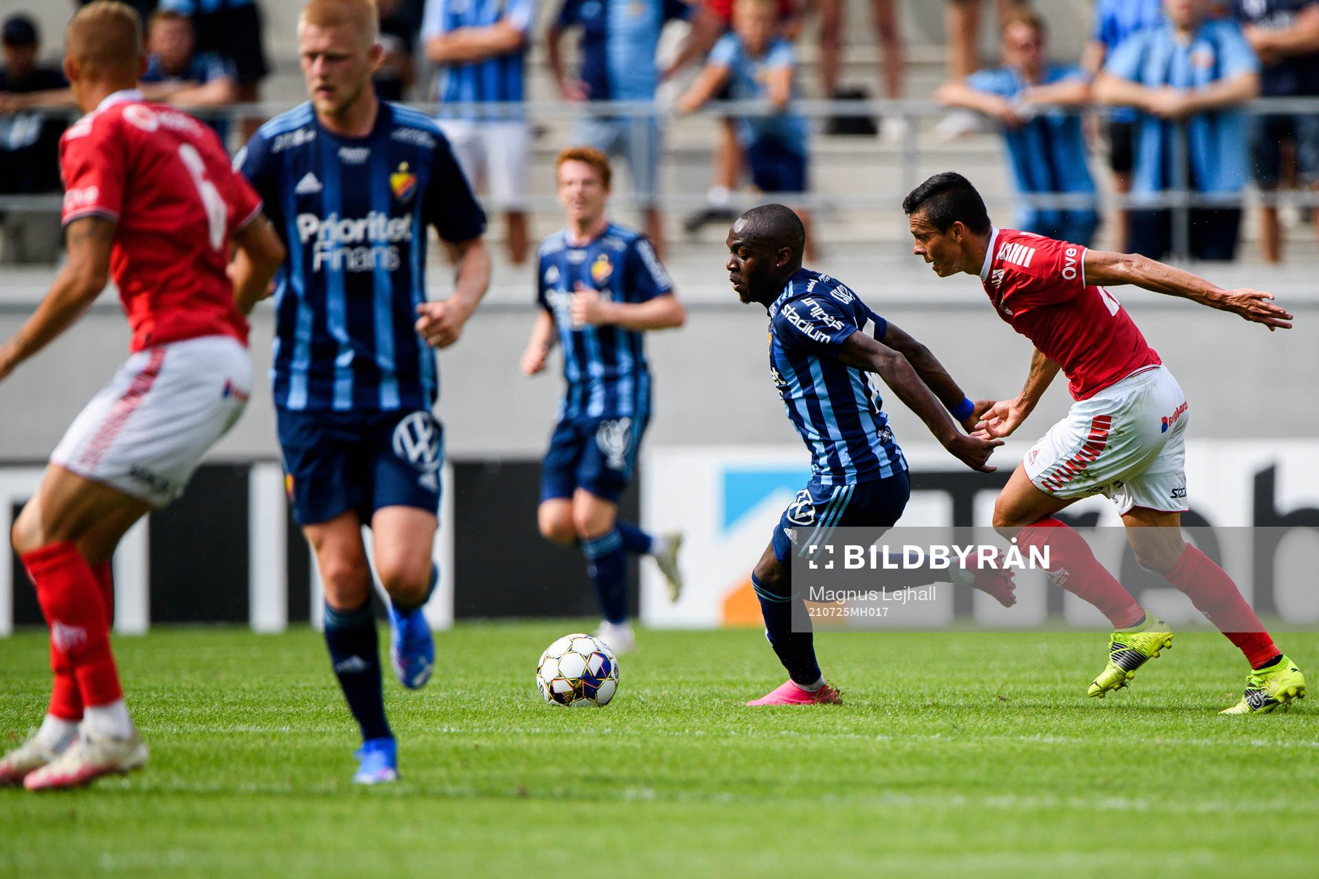 Djurgårdens Edward Chilufya  och Kalmars Romario Pereira