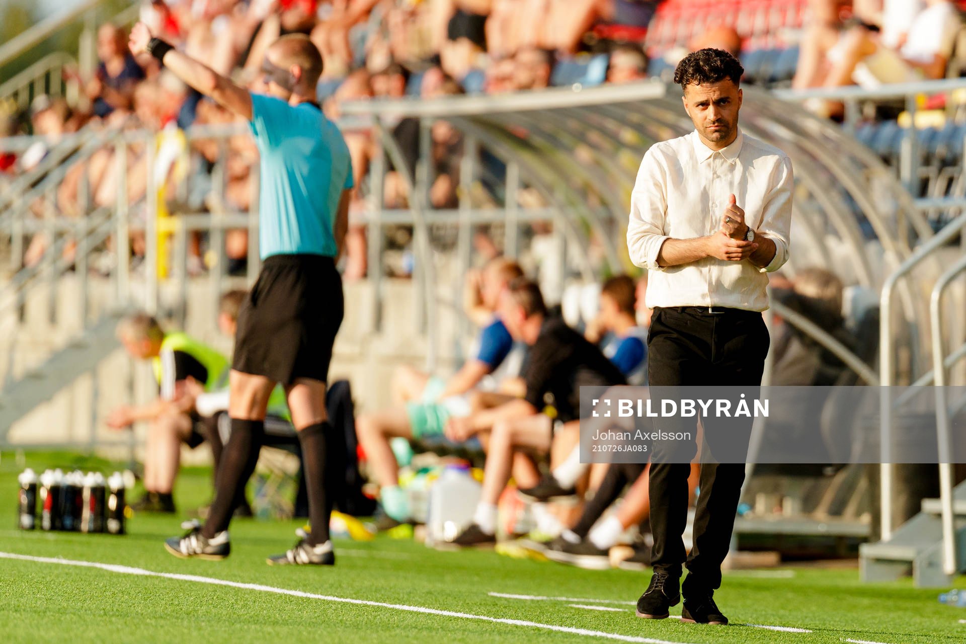 Östersunds tränare Amir Azrafshan deppar