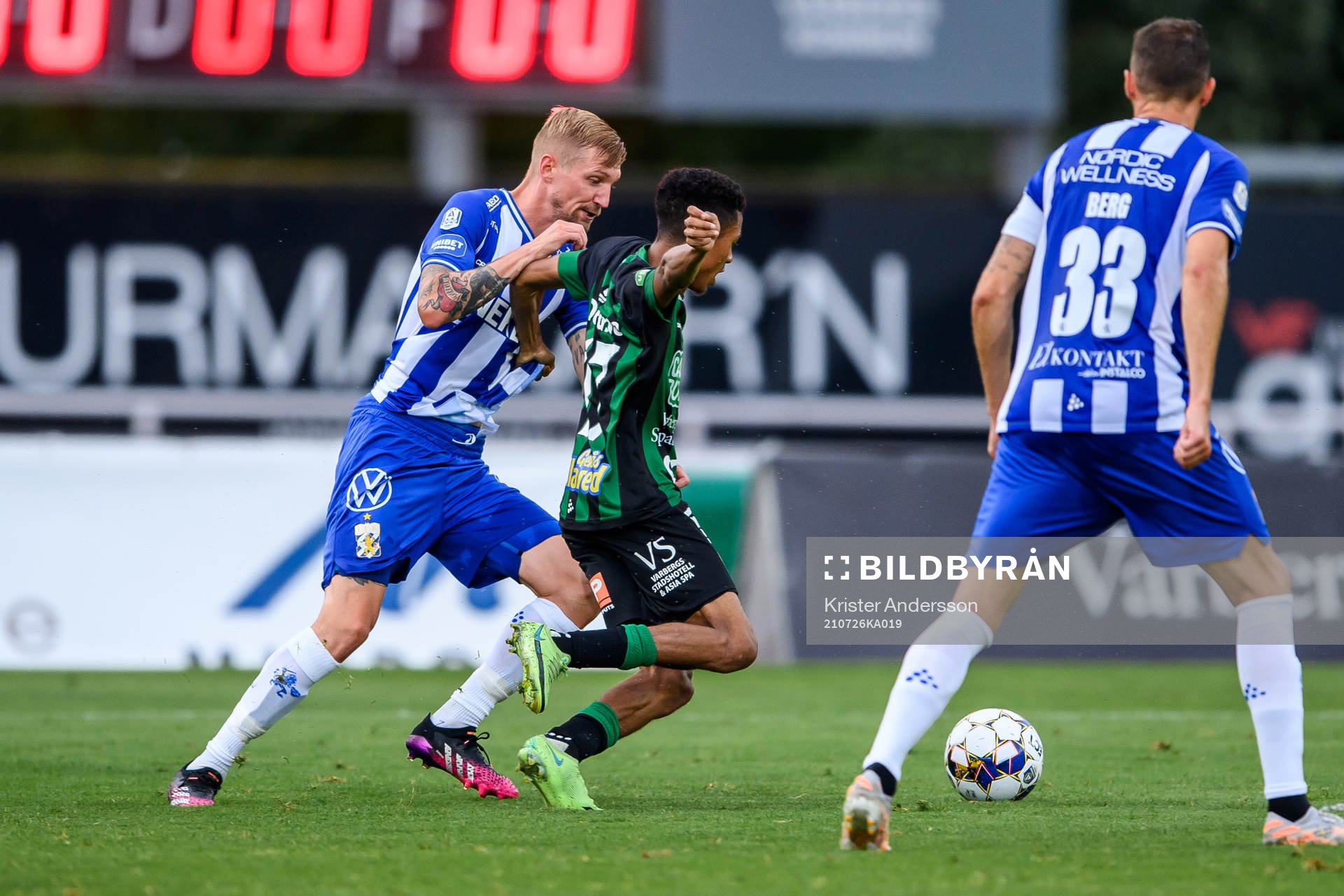 IFK Göteborgs Sebastian Eriksson och Varbergs Tashreeq