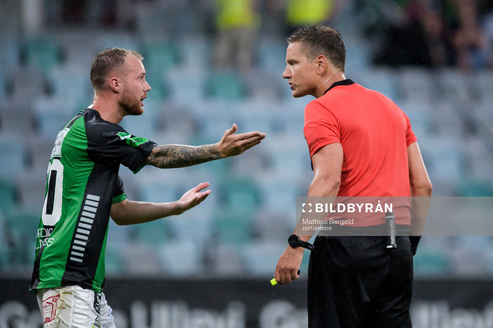 GAIS Daniel Sterner reagerar mot domare Martin