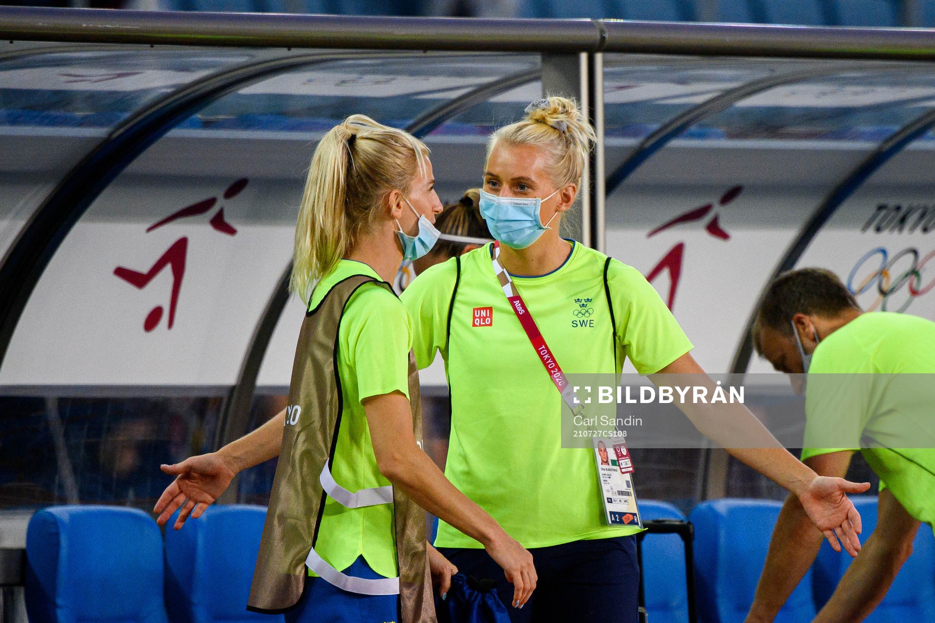 Sofia Jakobsson and Stina Blackstenius of Sweden