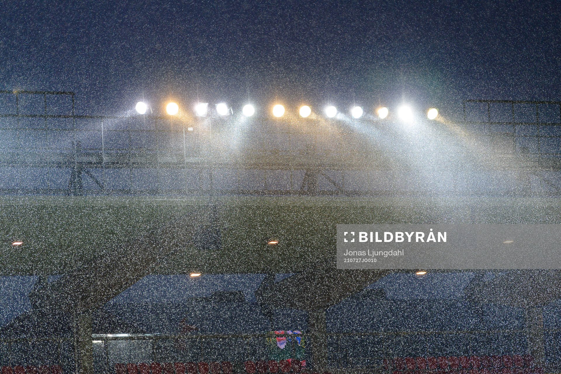Regn och belysning