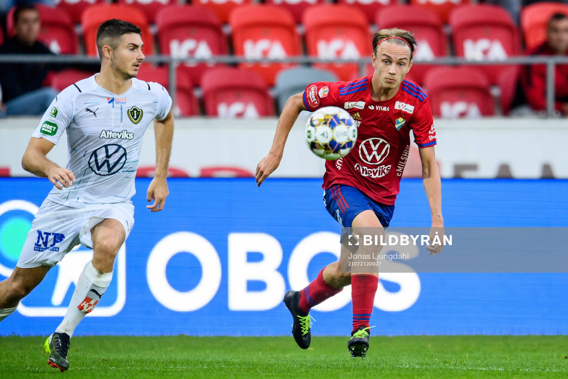 Jönköpings Marko Nikolic och Östers Isak Magnusson