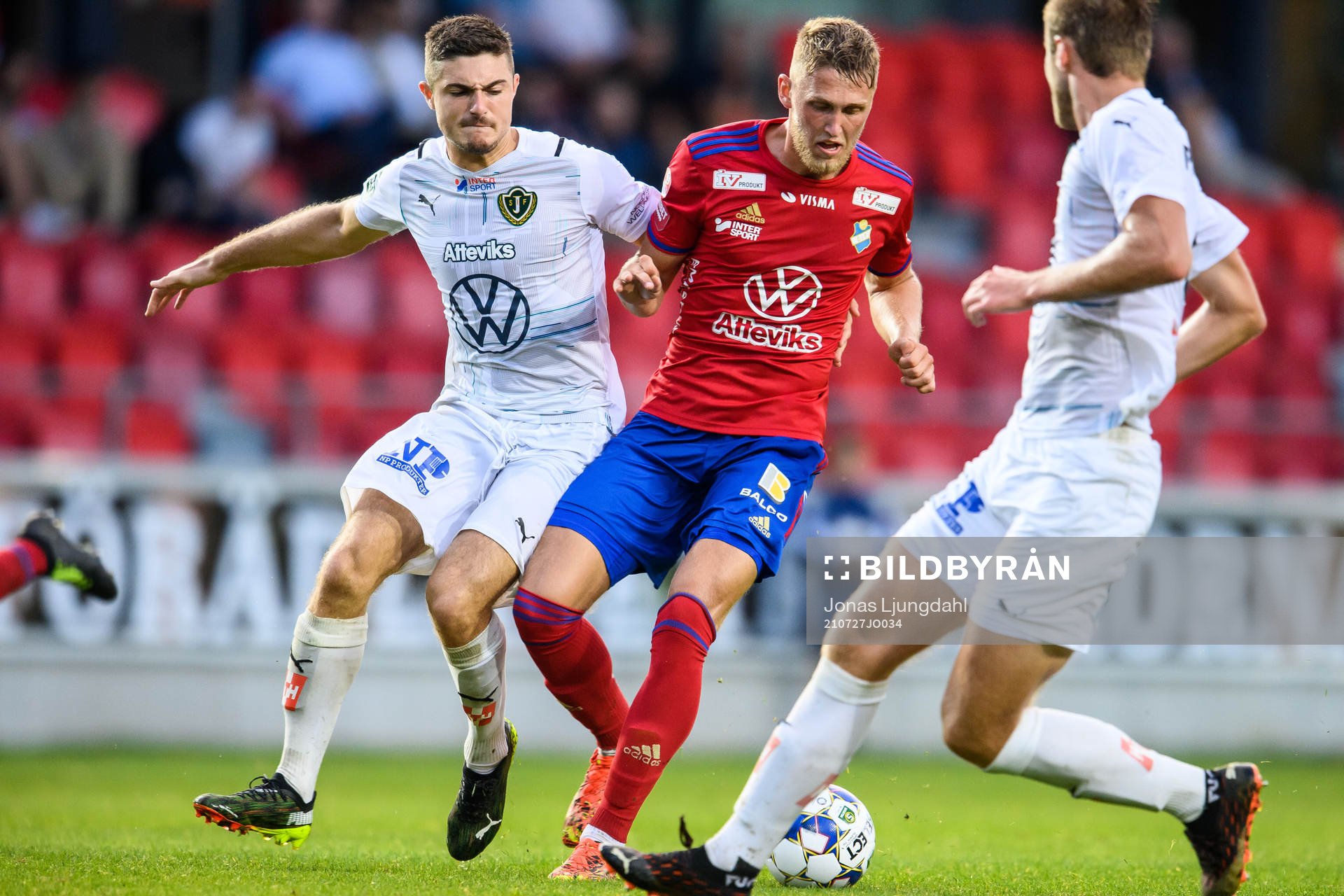 Jönköpings Marko Nikolic och Östers Emil Engqvist