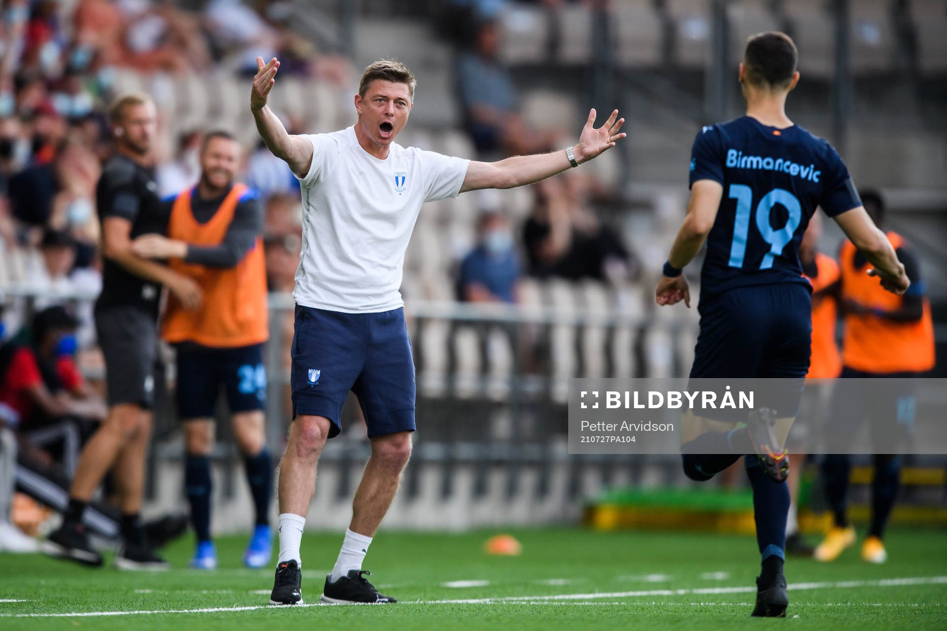 Jon Dahl Tomasson, head coach, and Veljko Birmancevic of