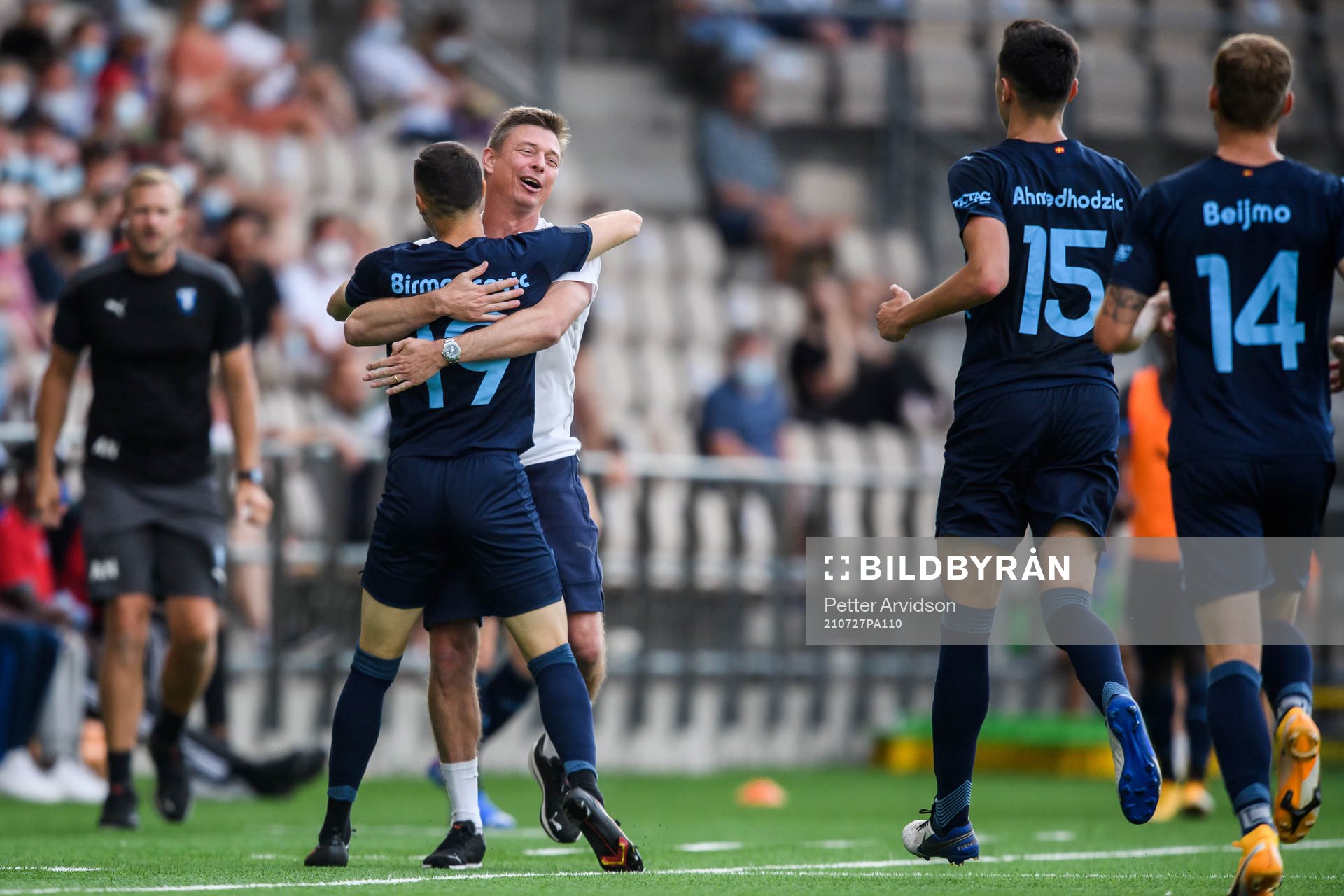 Veljko Birmancevic and Jon Dahl Tomasson, head coach of