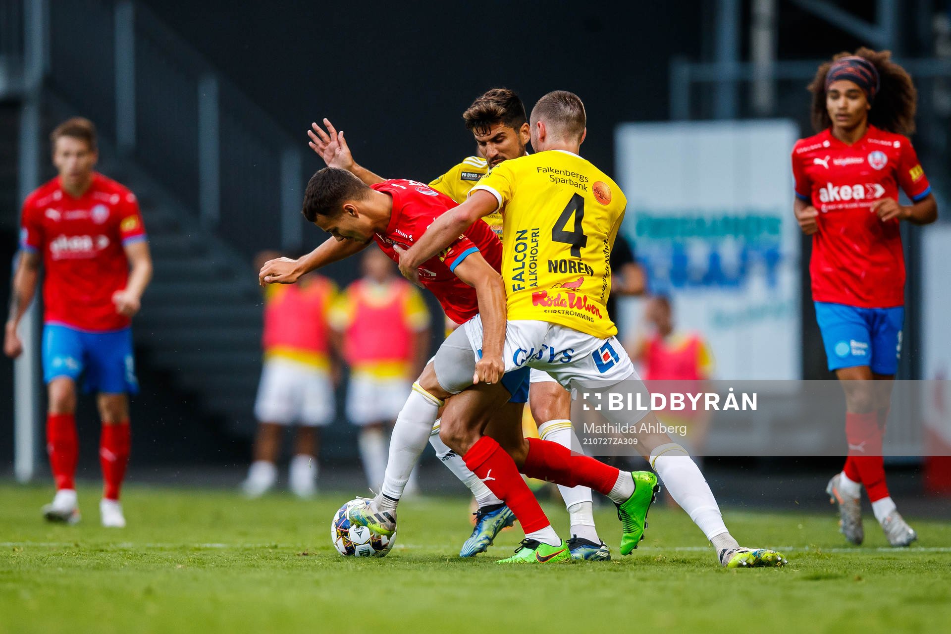 Helsingborgs Assad Al Hamlawi mot Falkenbergs Axel Norén