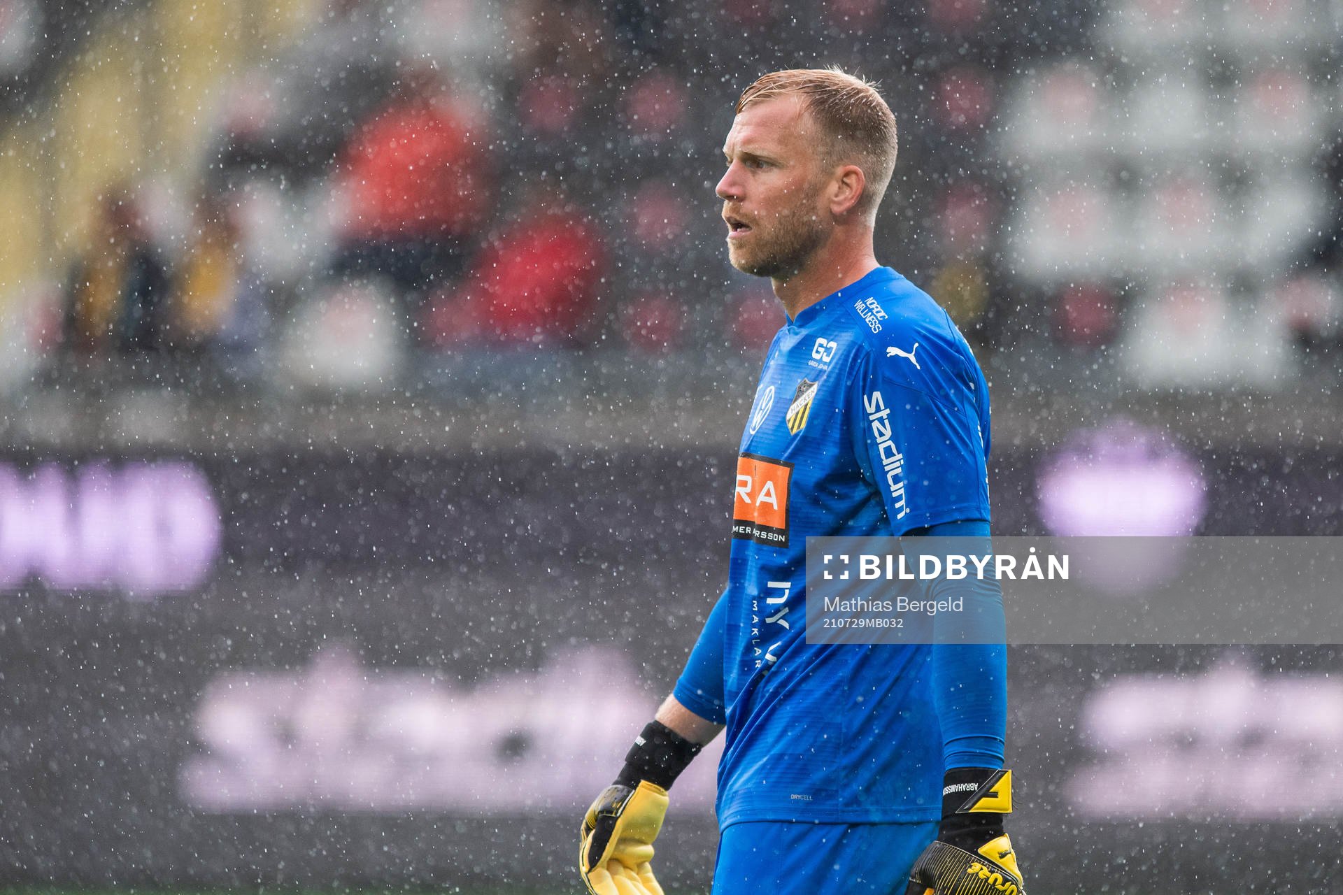Goalkeeper Peter Abrahamsson of Häcken
