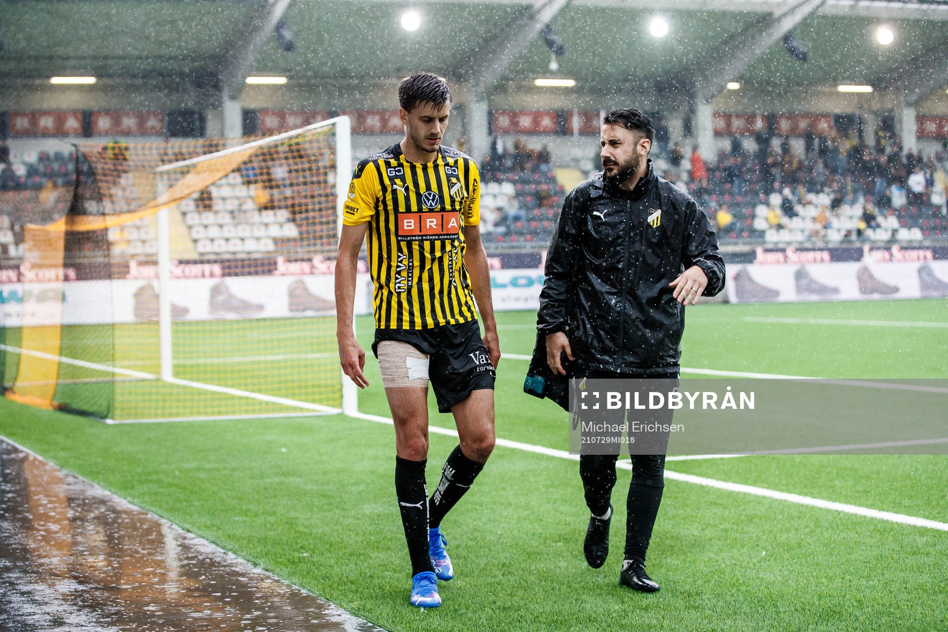 Alexander Jeremejeff  of Häcken is injured