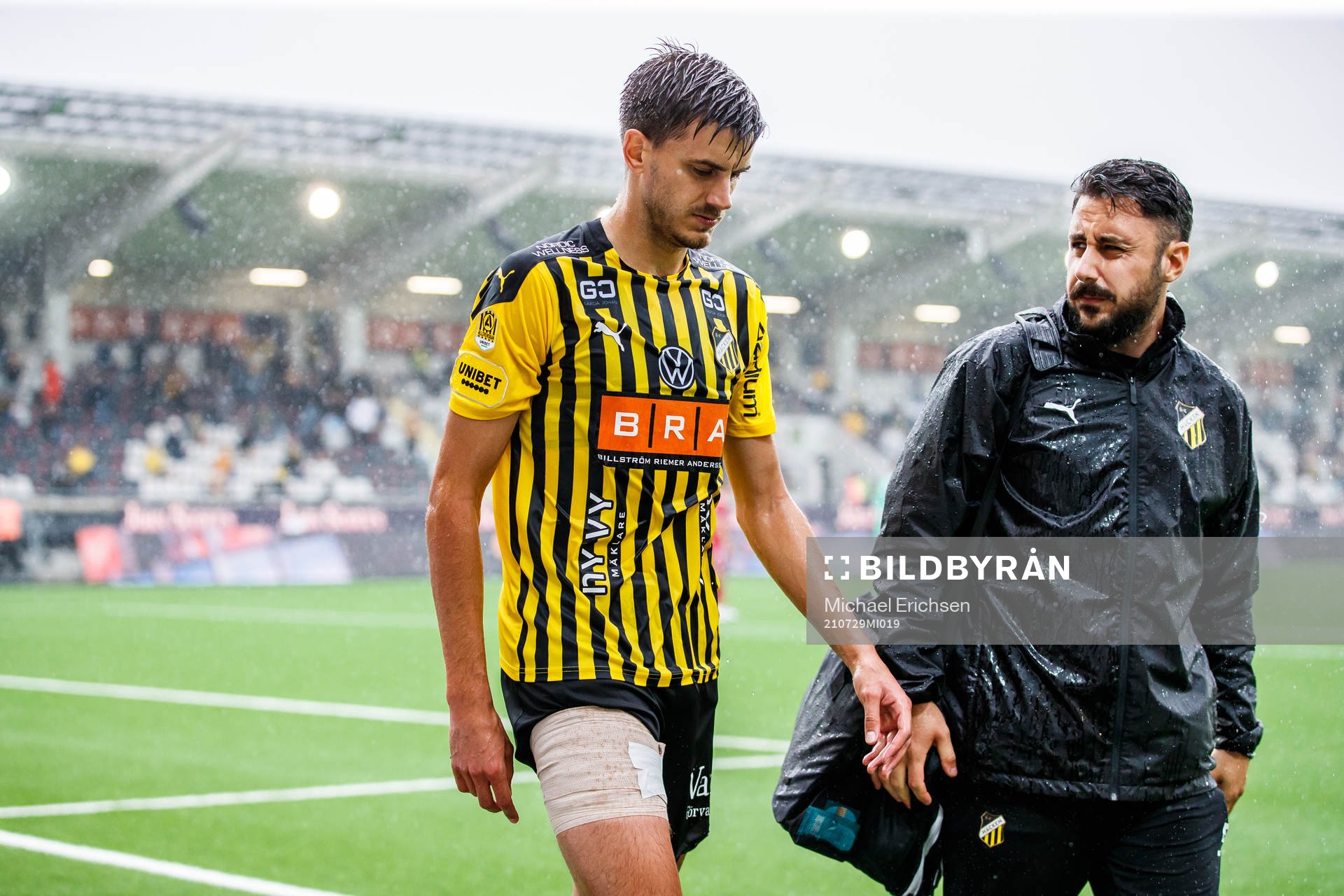 Alexander Jeremejeff  of Häcken is injured