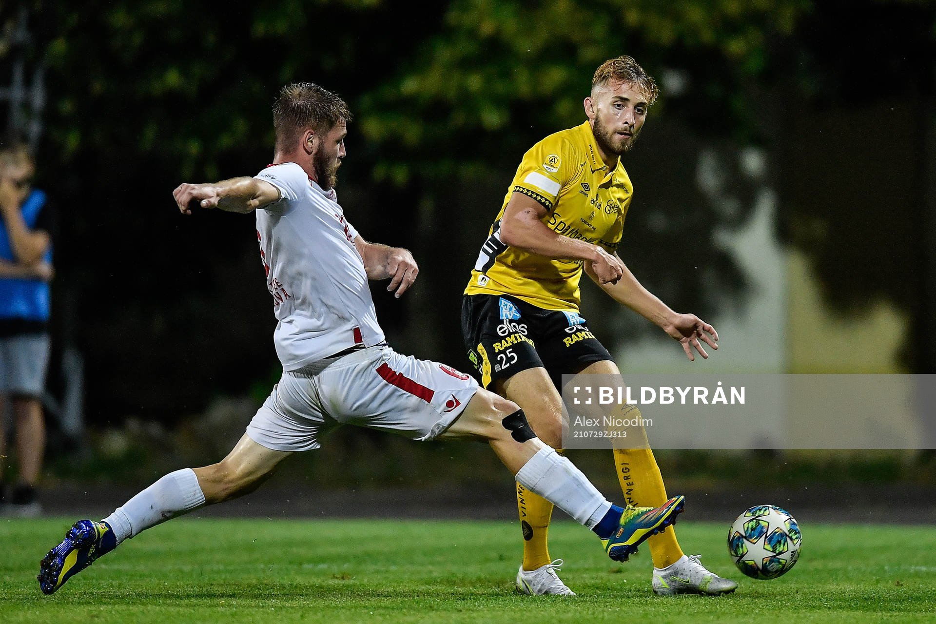 Ahmed QasemJack Cooper Love of Elfsborg