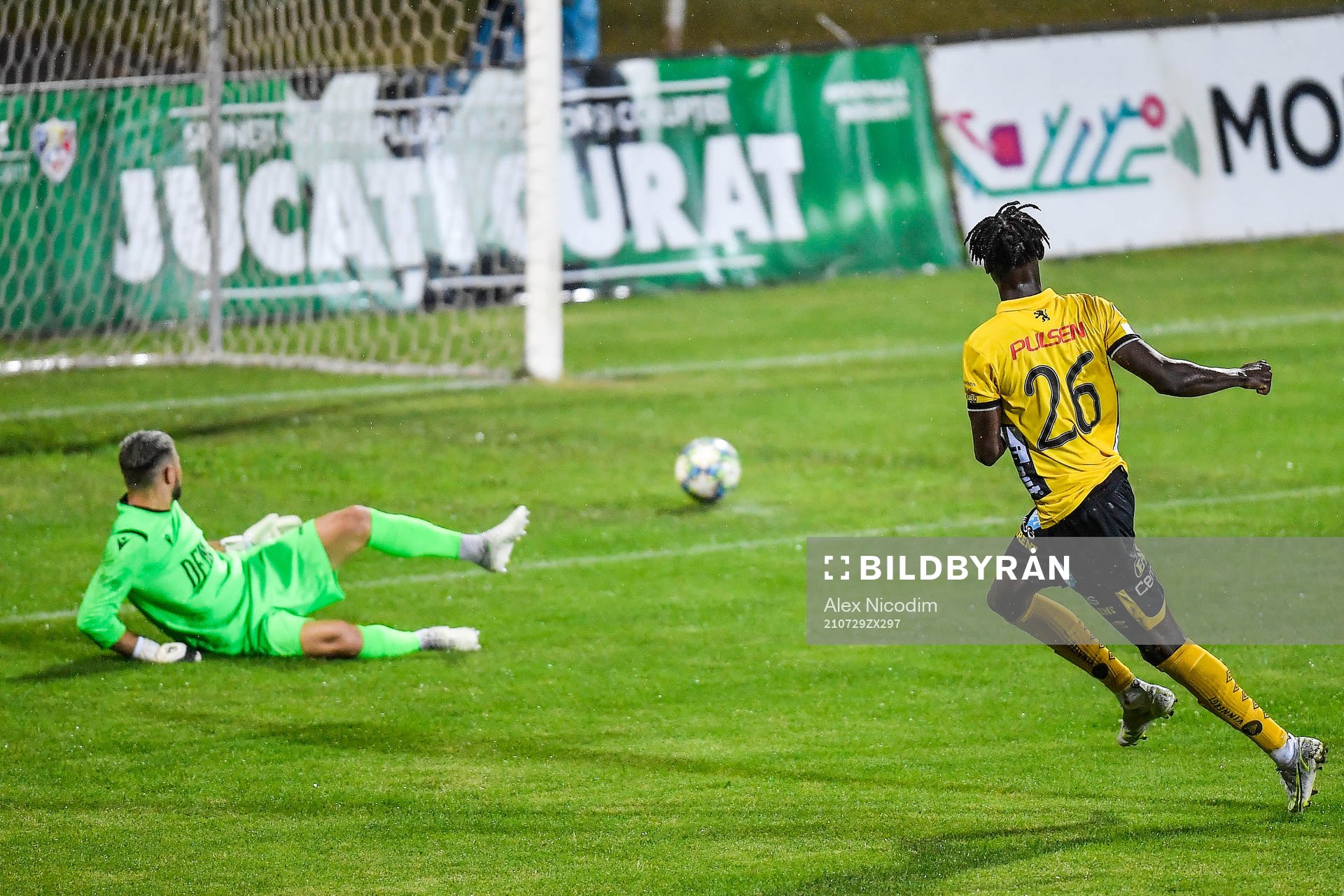 Marokhy Ndione of Elfsborg scores 0-3