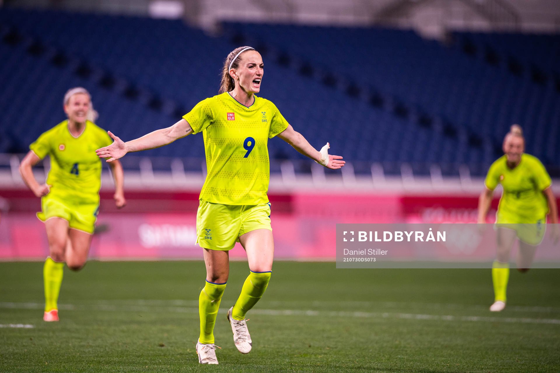Kosovare Asllani of Sweden celebrates