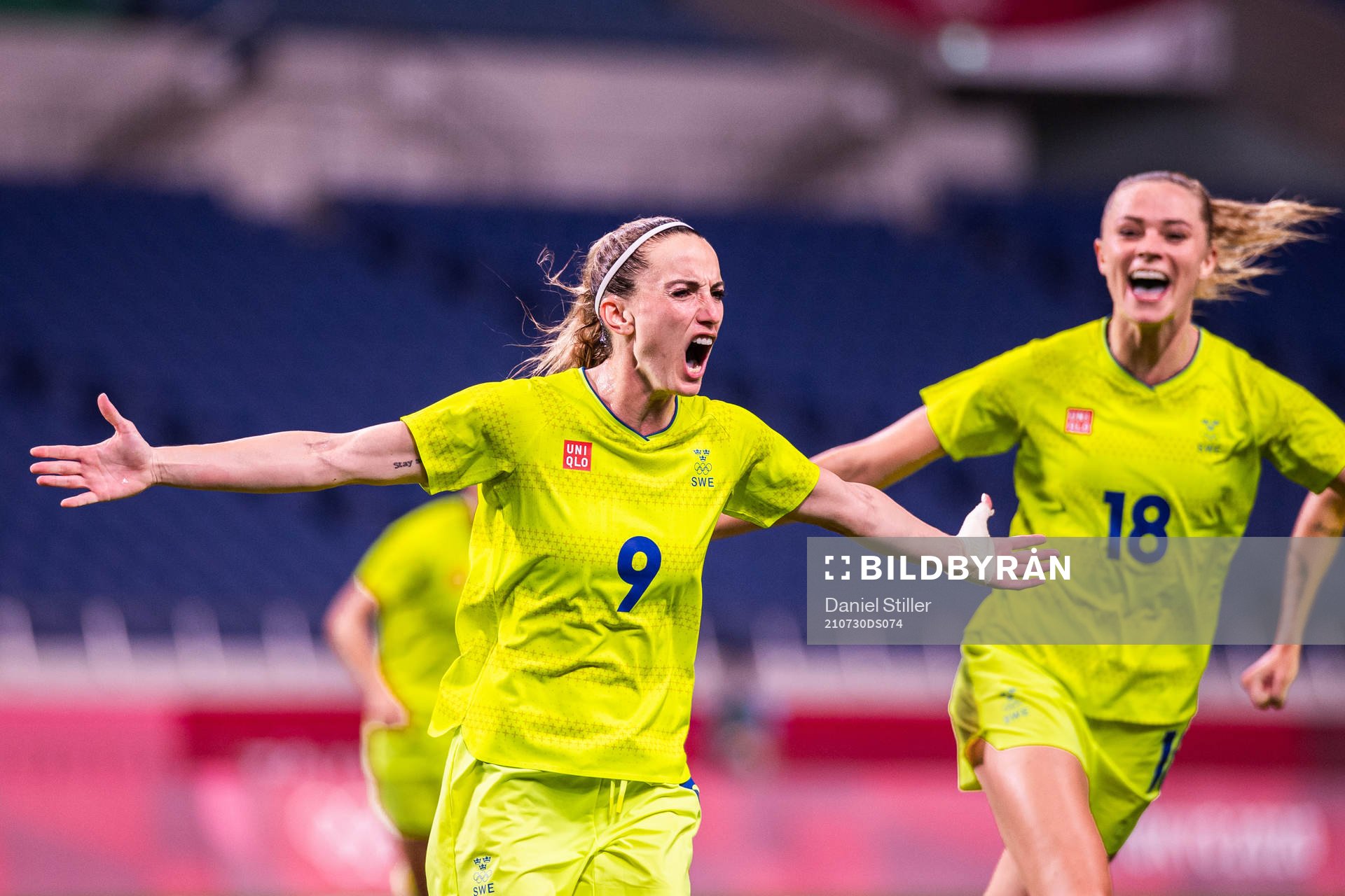 Kosovare Asllani of Sweden celebrates