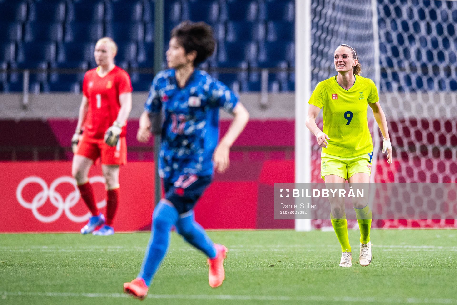 Kosovare Asllani of Sweden in pain in the women's football