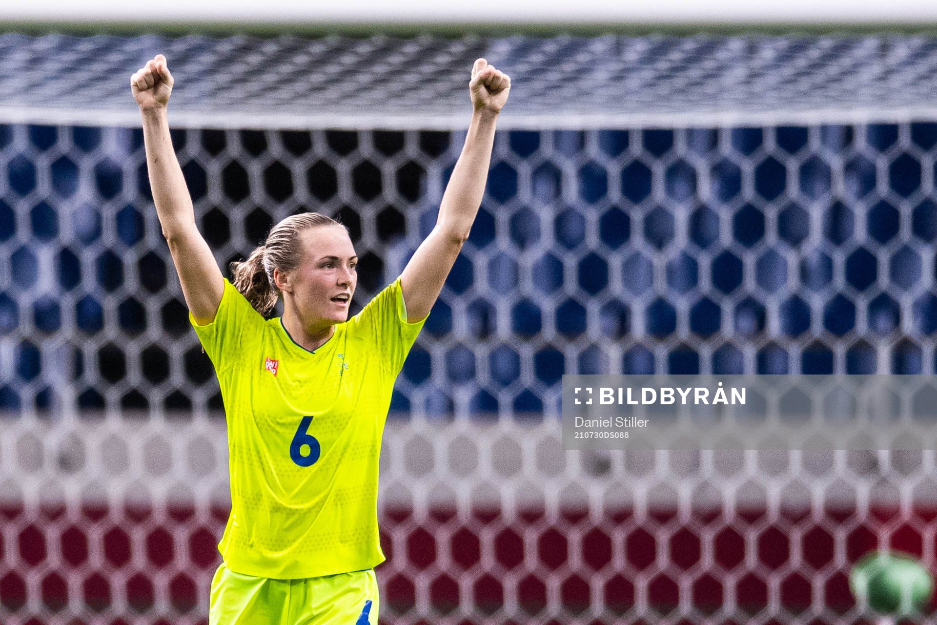 Magdalena Eriksson of Sweden celebrates after the women's football match between Sweden and Japan at the Tokyo 2020 Olympic Games on July 30, 2021 in Tokyo.