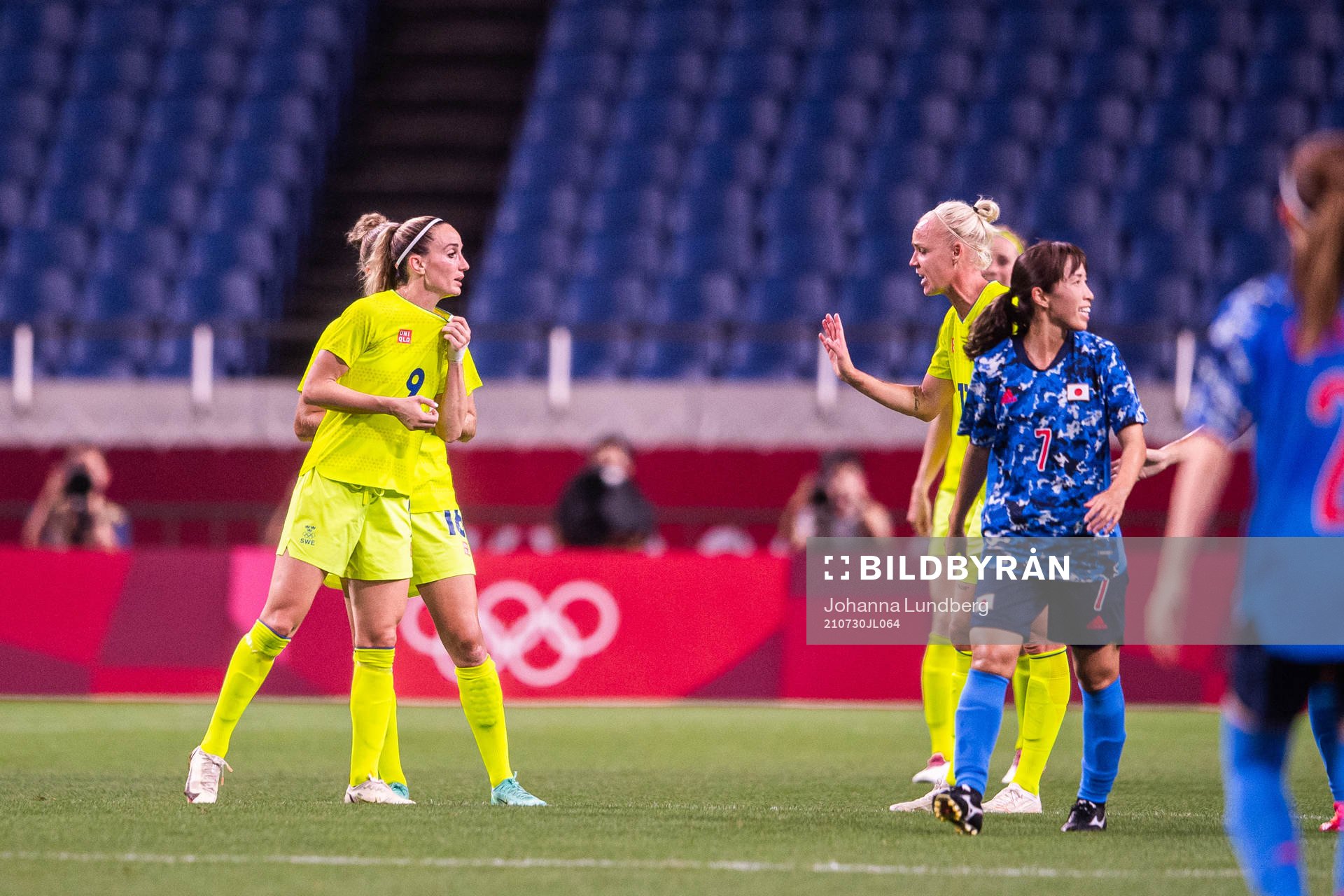 Kosovare Asllani and Caroline Seger of Sweden