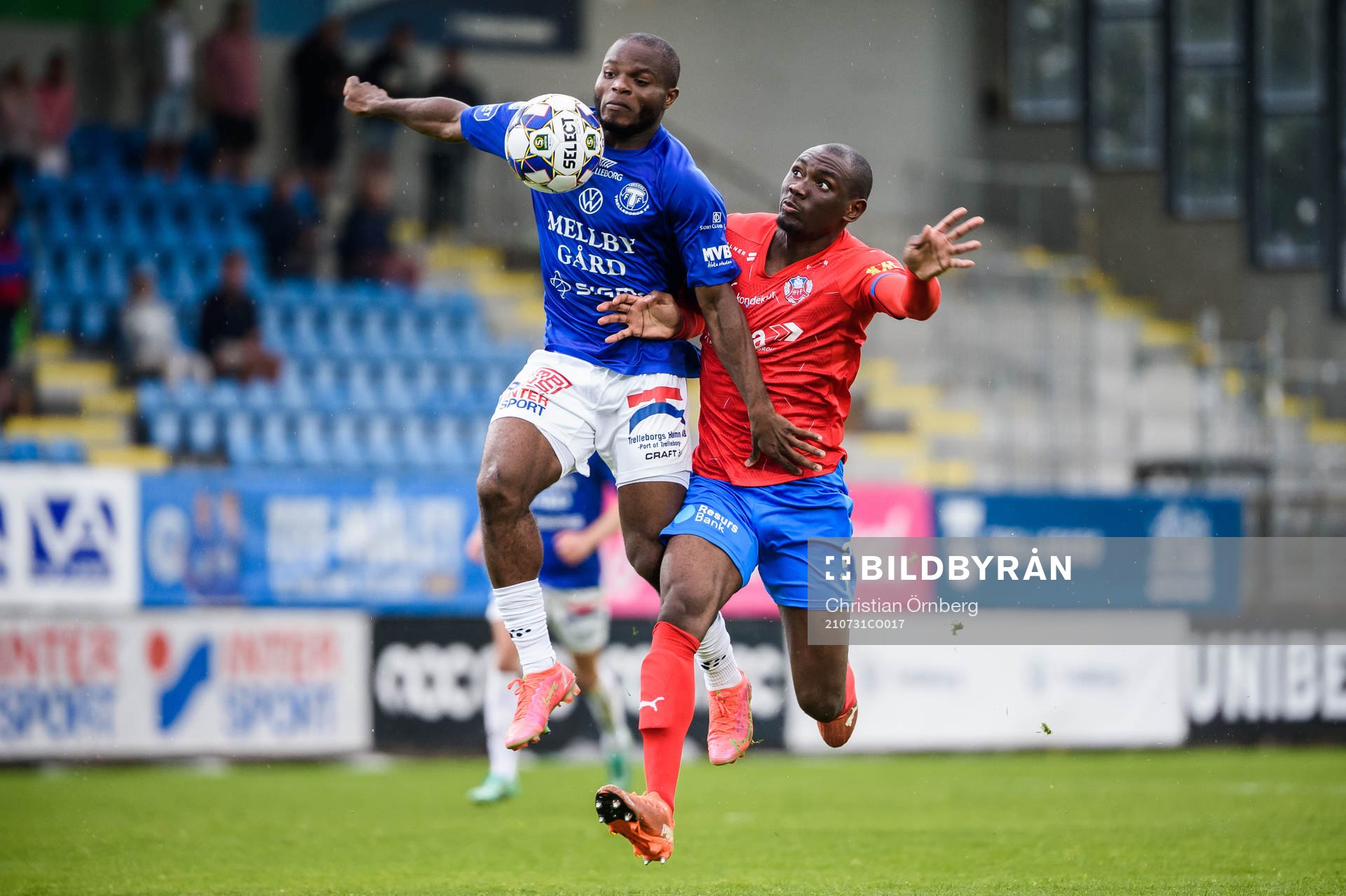 Trelleborgs Henry Offia och Helsingborgs Ravy Tsouka-Dozi