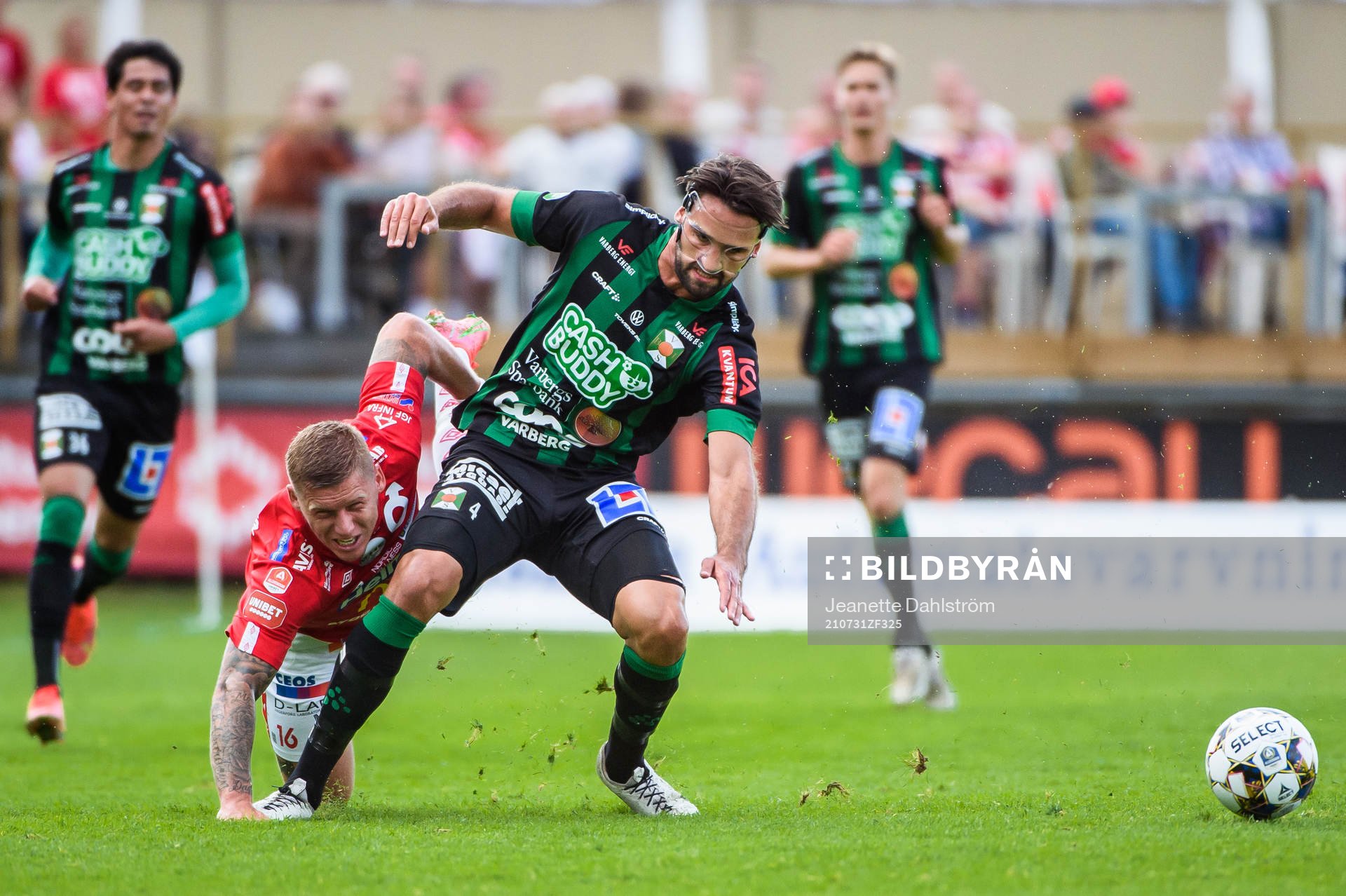 Degerfors Victor Edvardsen och Varbergs Oliver Stanisic