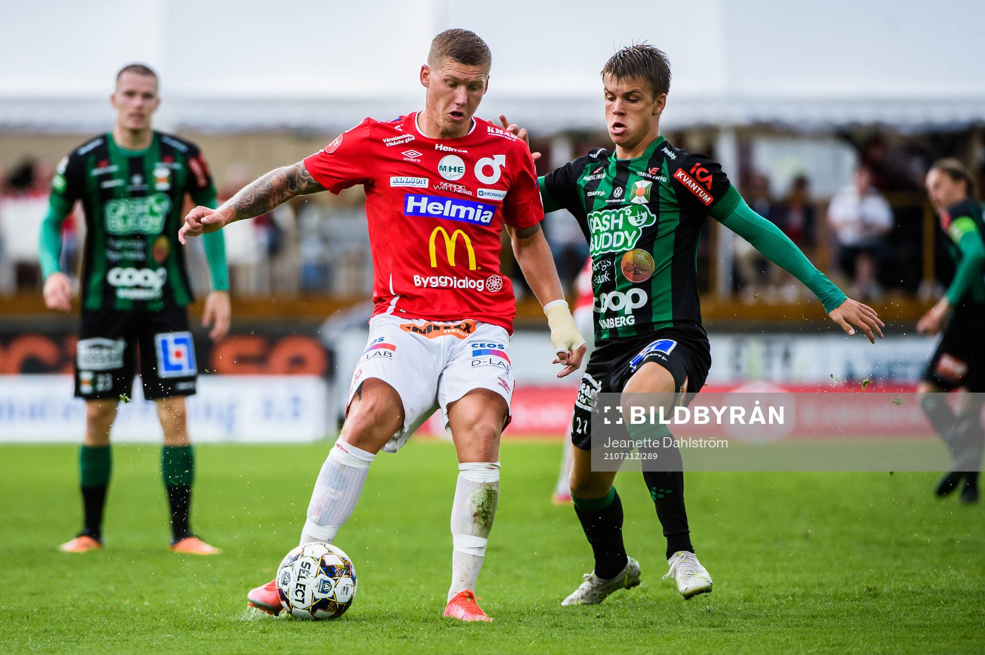 Degerfors Victor Edvardsen och Varbergs Victor Karlsson