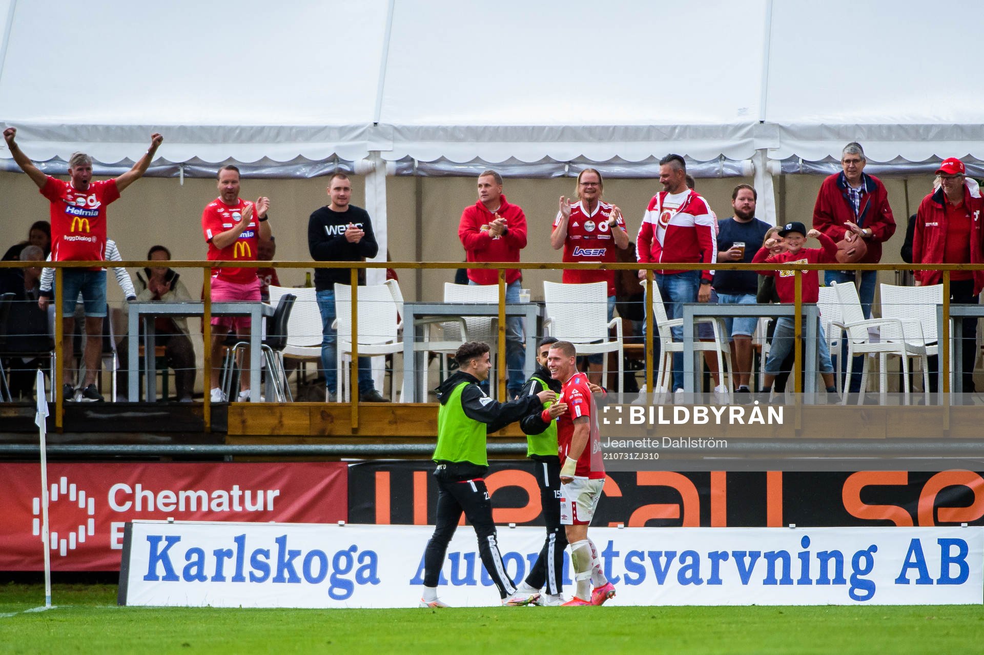 Degerfors Victor Edvardsen jublar