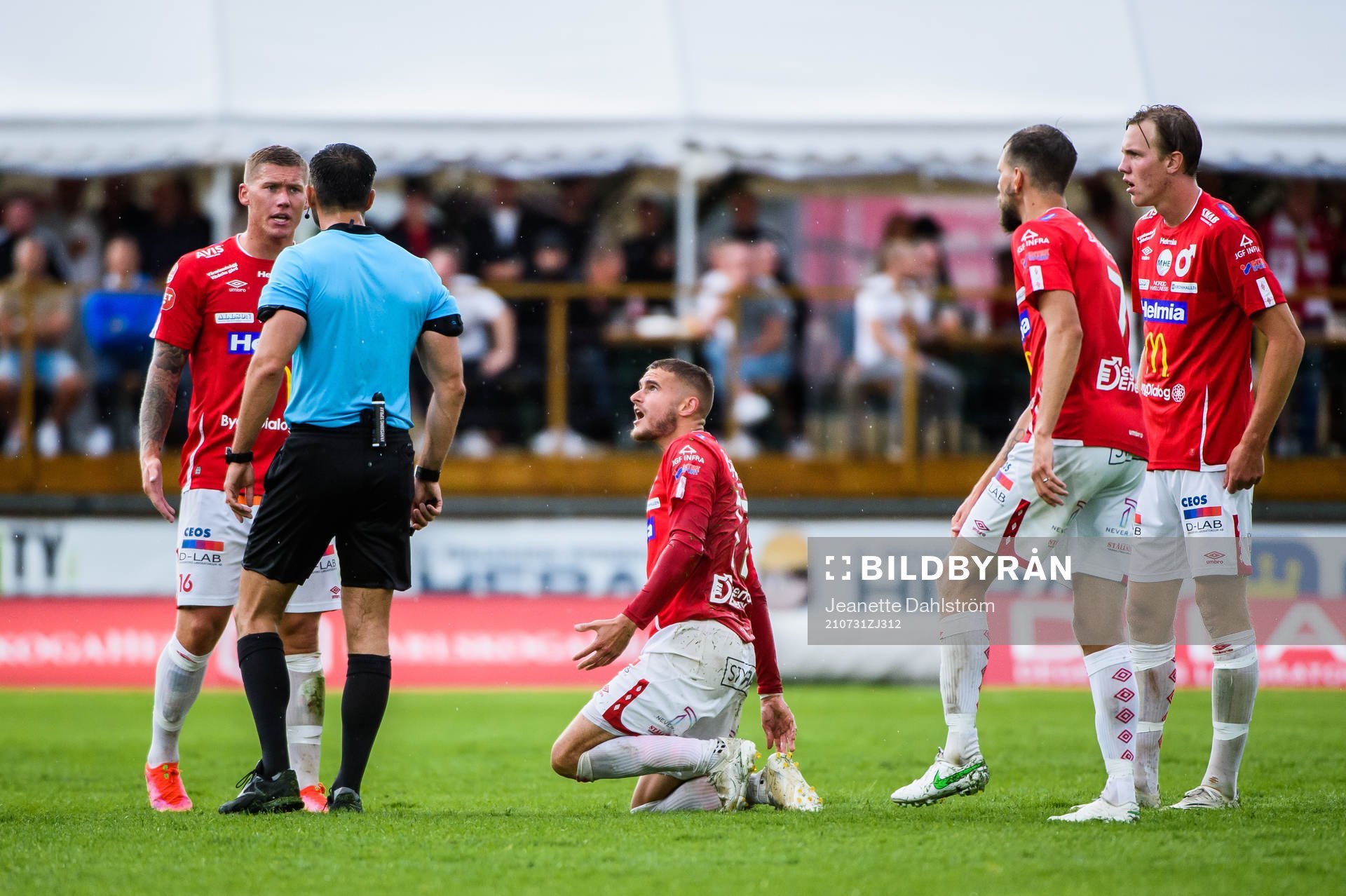 Degerfors Christos Gravius och Victor Edvardsen reagerar