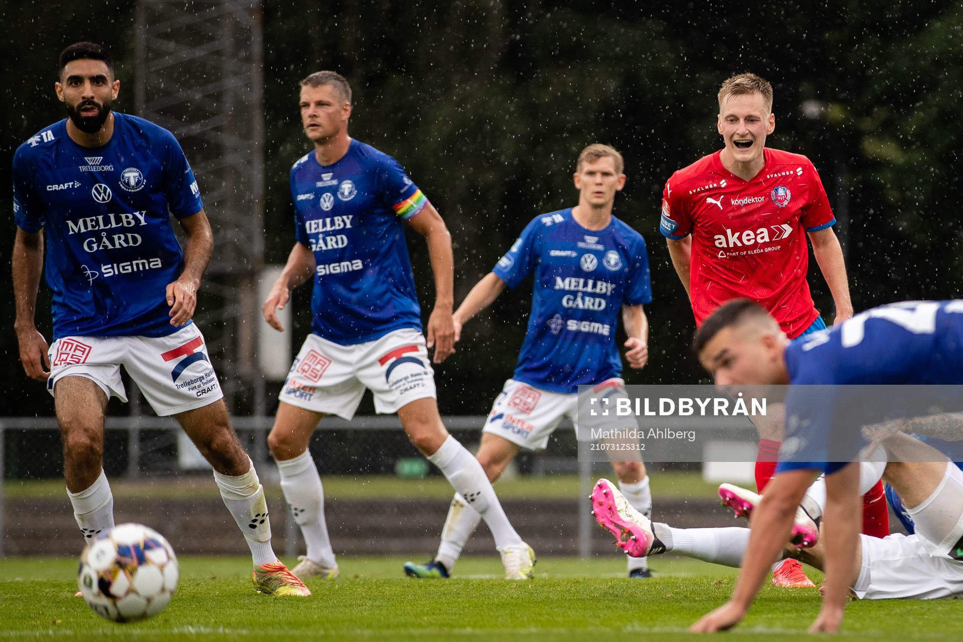 Helsingborgs Rasmus Karjalainen reagerar