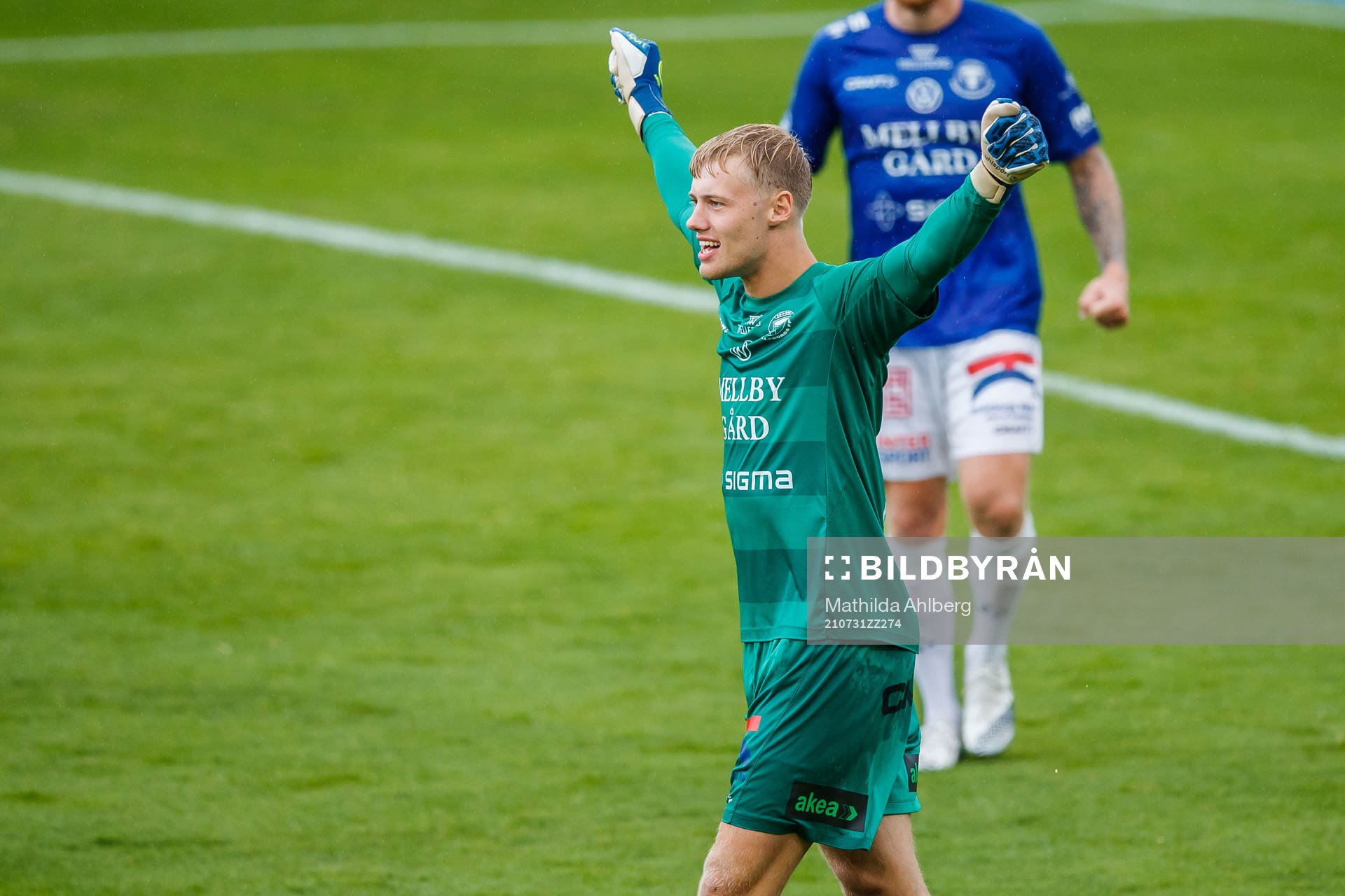 Trelleborgs målvakt Kasper Thiesson Kristensen jublar