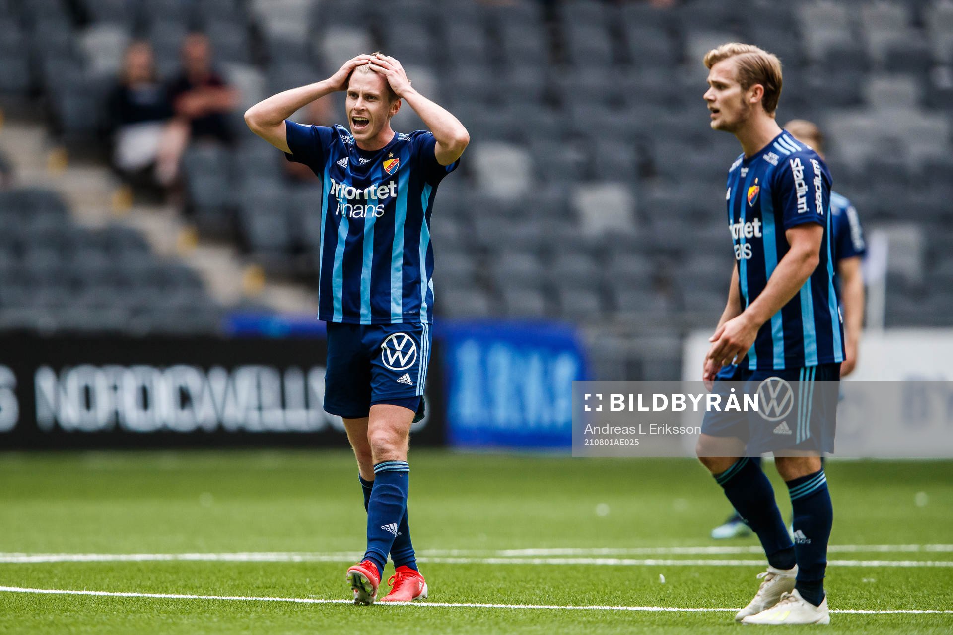 Djurgårdens Rasmus Schüller reagerar