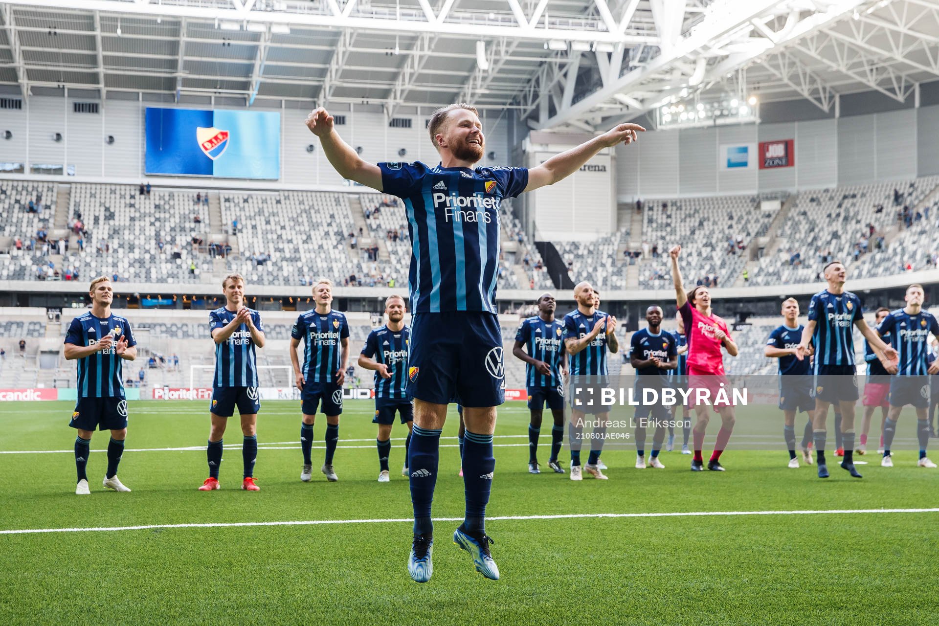 Djurgårdens Jacob Une Larsson jublar