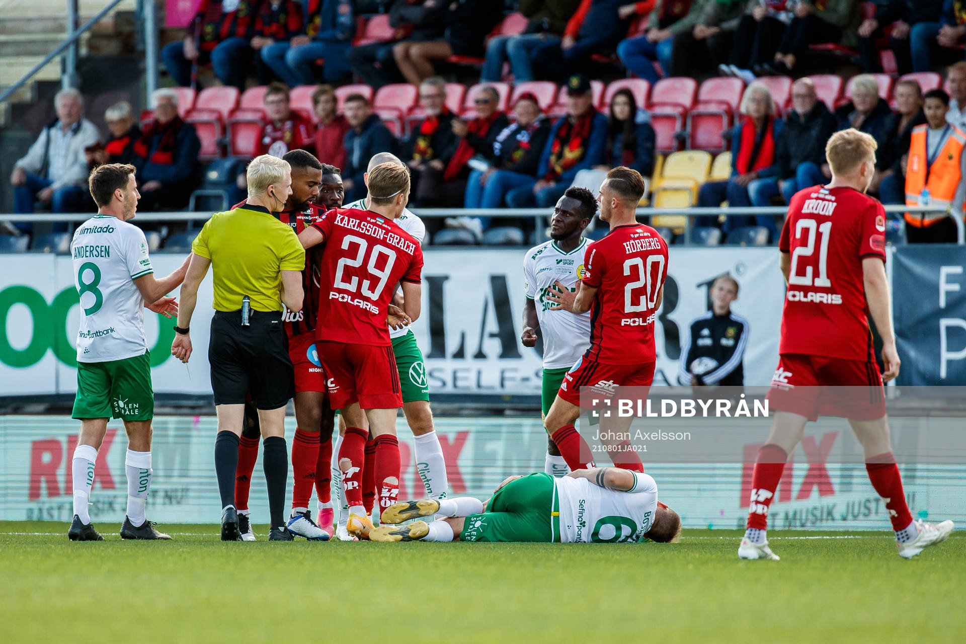 Östersunds Jakob Gustavsson och Felix Hörberg i bråk med