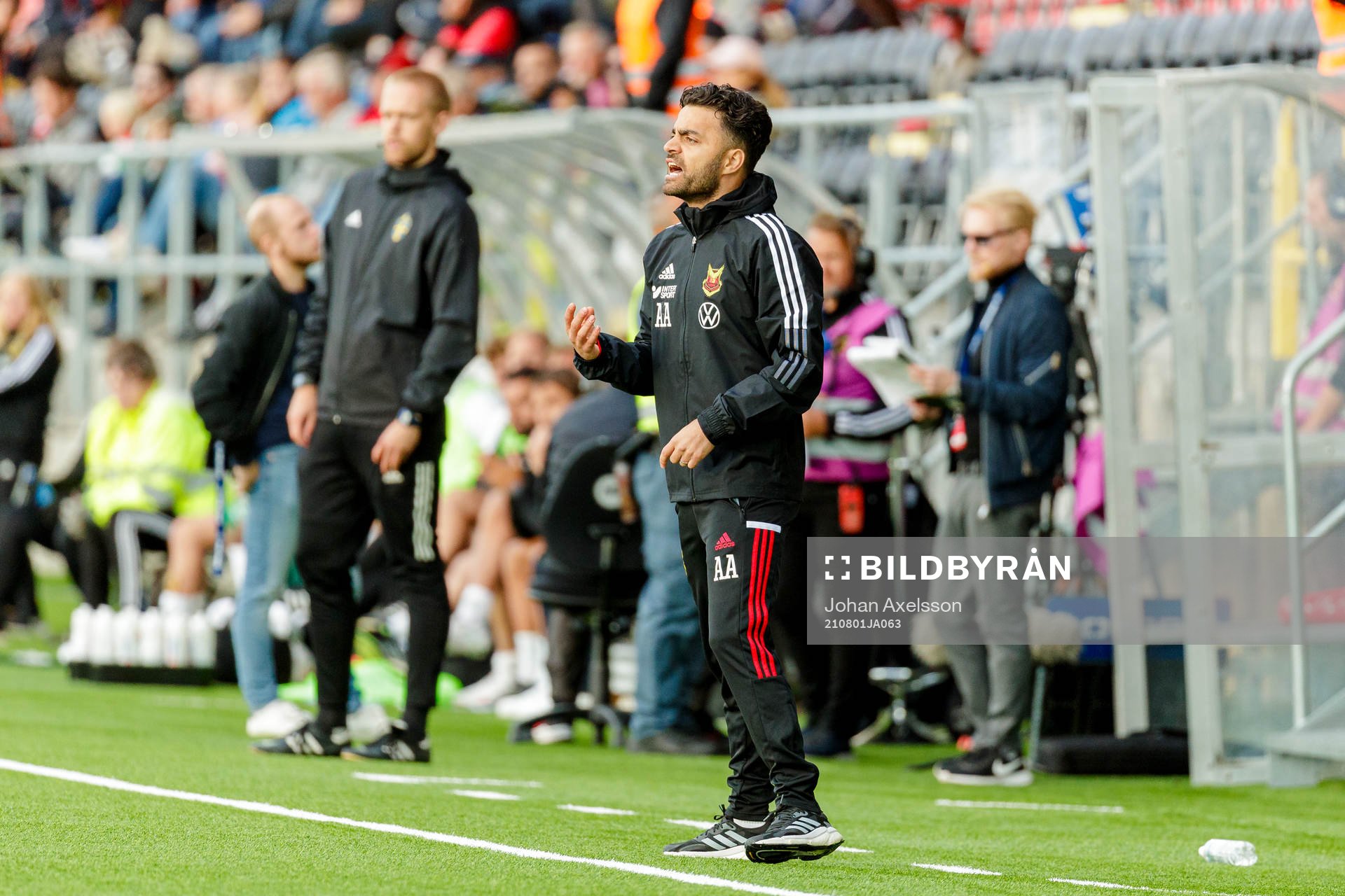 Östersunds tränare Amir Azrafshan