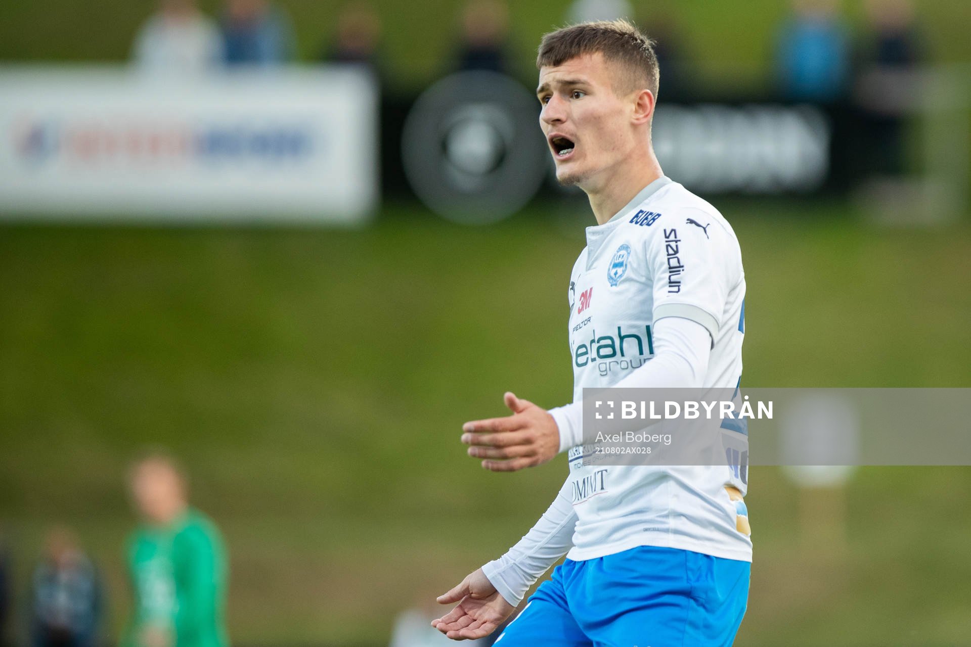 Värnamos Robin Dzabic deppar