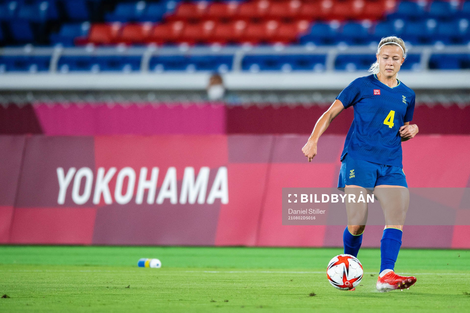 Hanna Glas of Sweden in the women´s football match between
