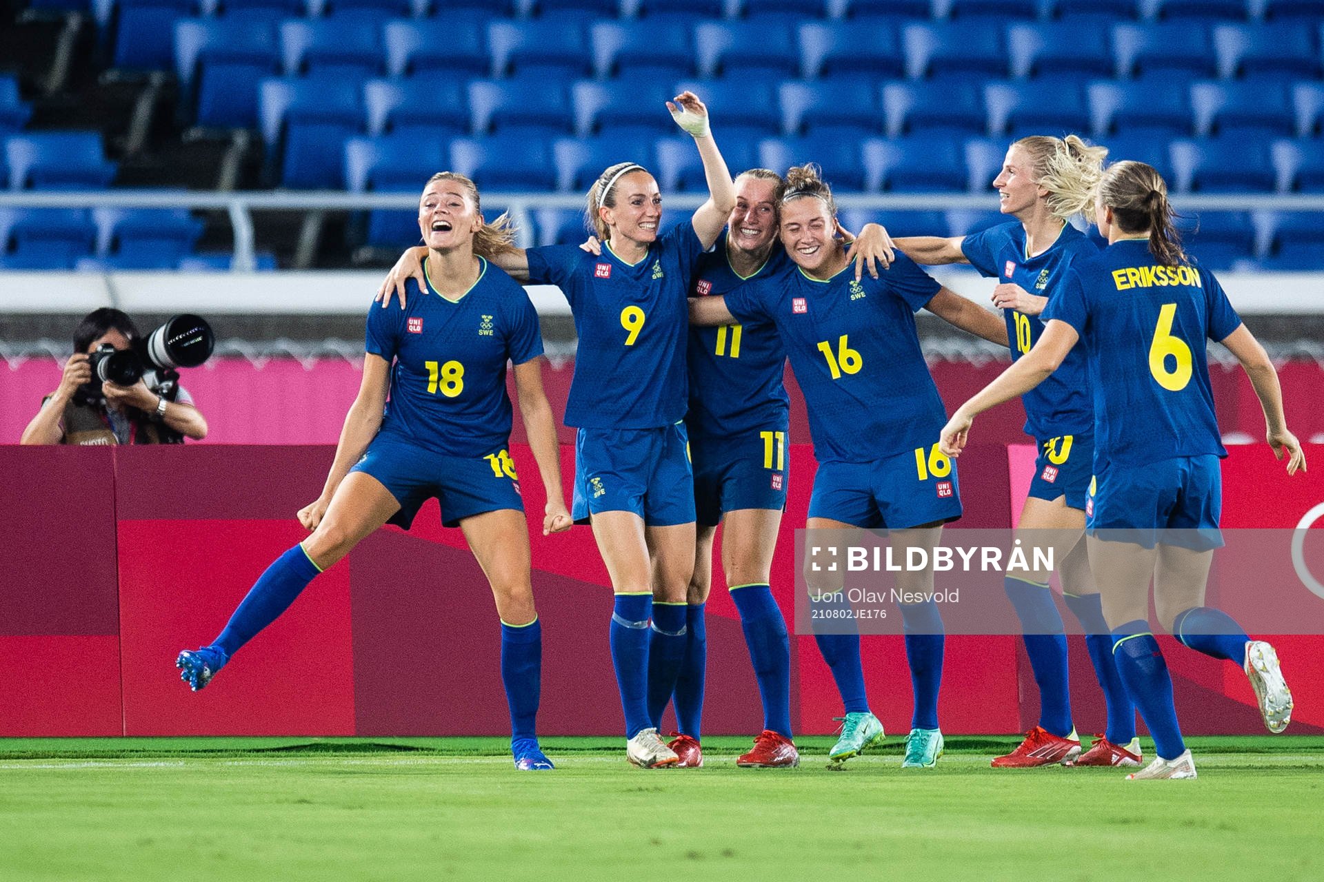 Fridolina Rolfö of Sweden celebrates 0-1  in the women´s