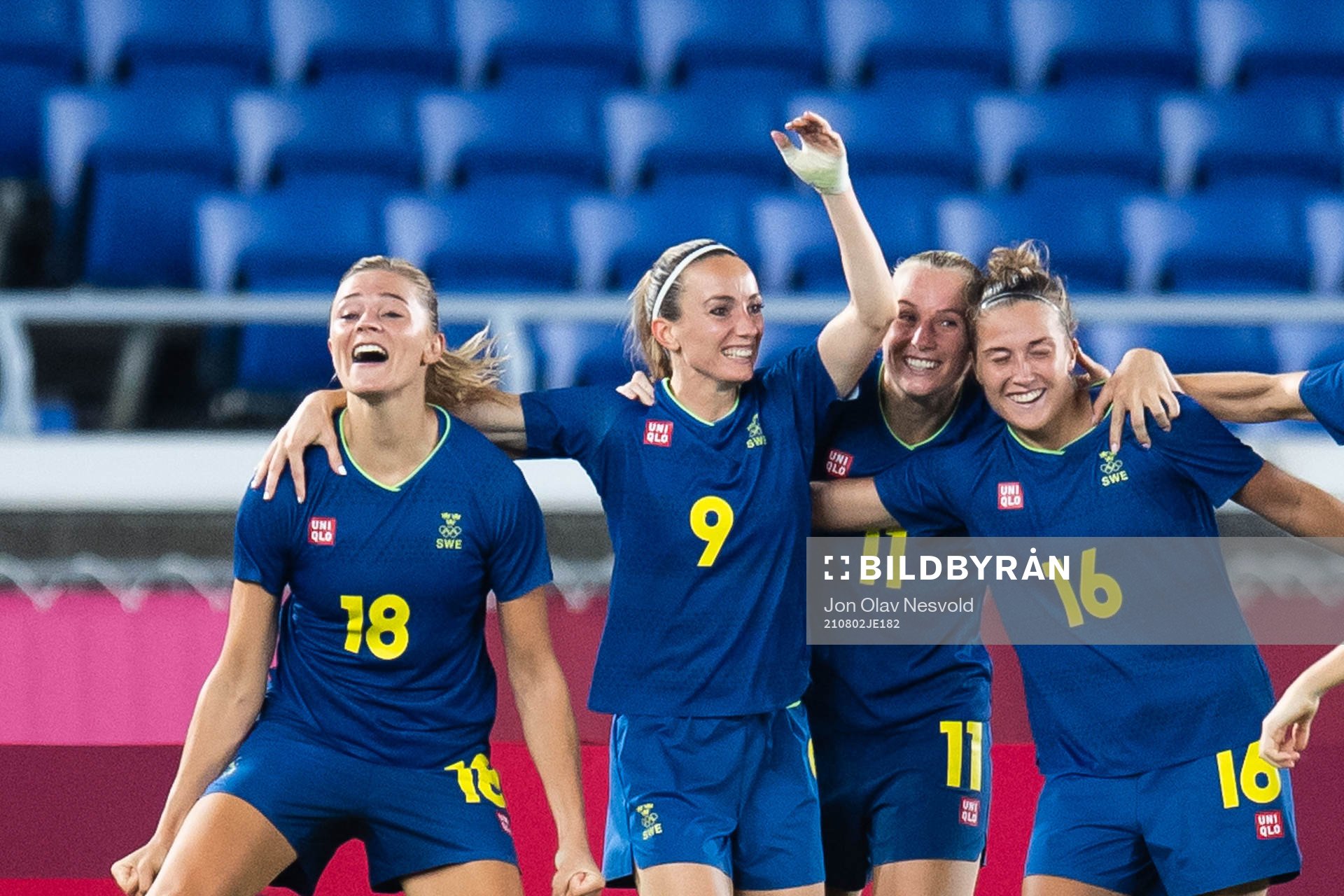 Fridolina Rolfö of Sweden celebrates 0-1  in the women´s