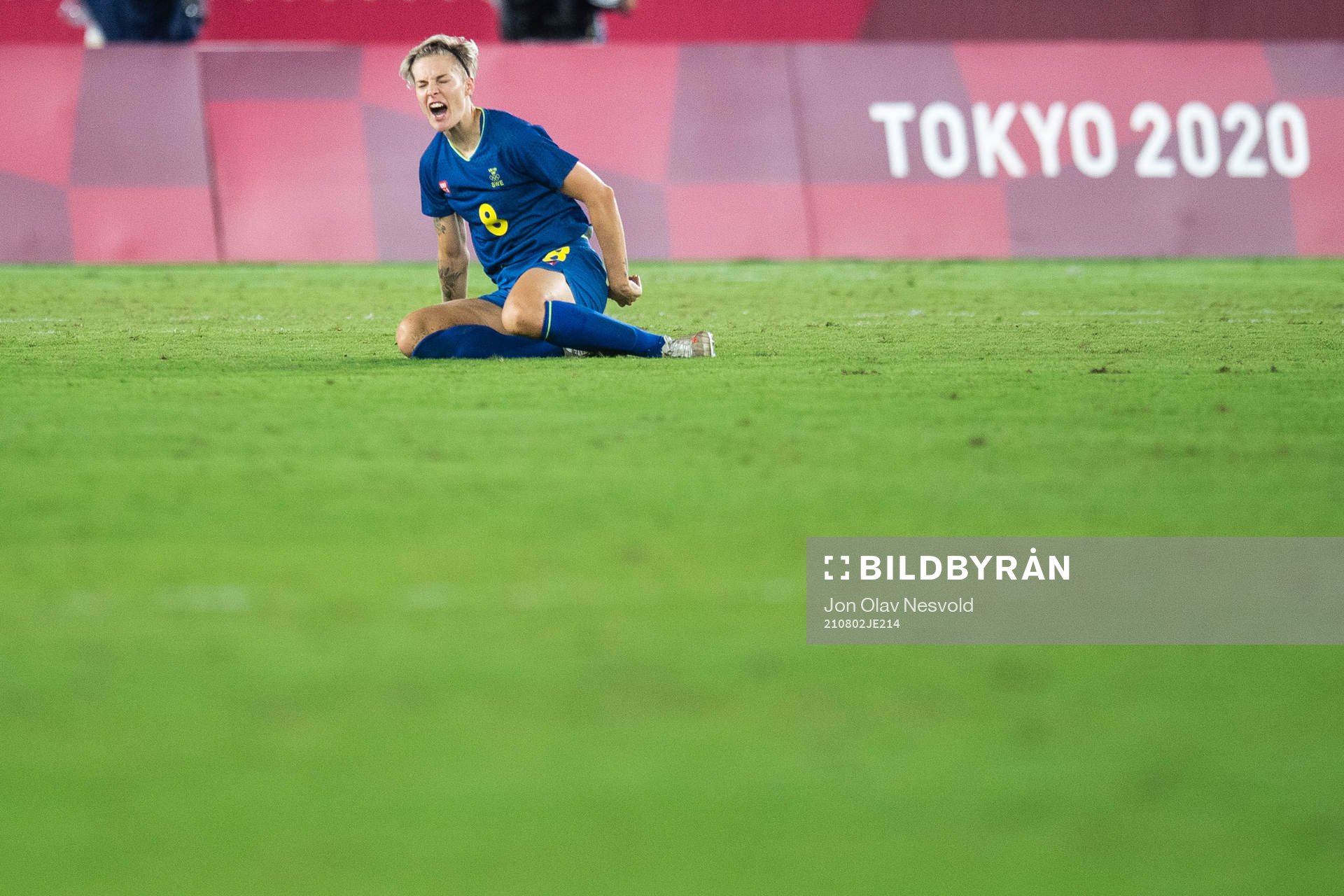 Lina Hurtig of Sweden celebrates