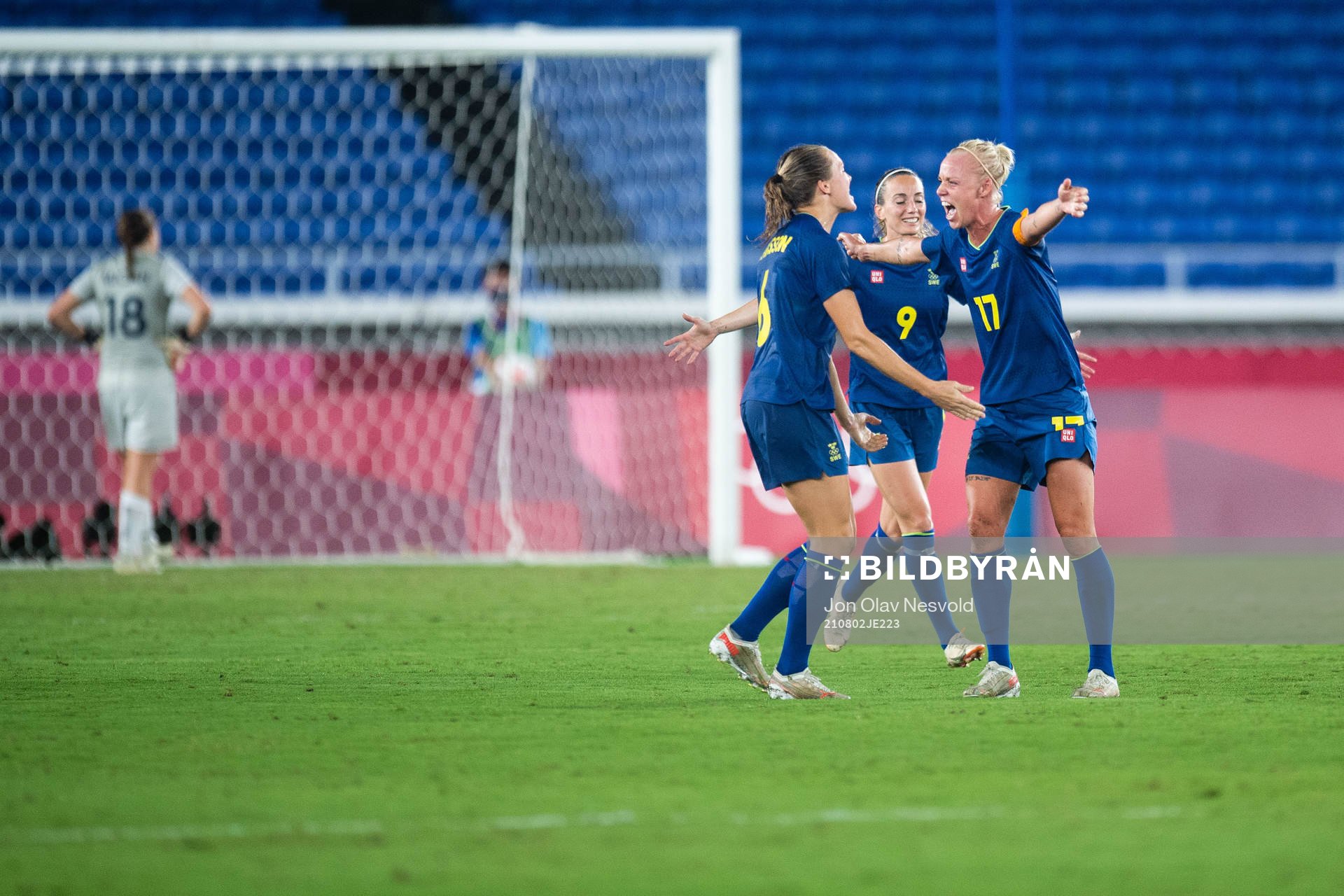 Magdalena Eriksson, Kosovare Asllani and Caroline Seger of