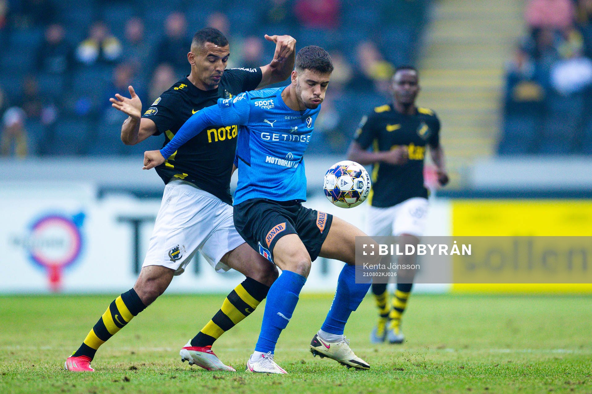 s Nabil Bahoui och Edvin Kurtulus