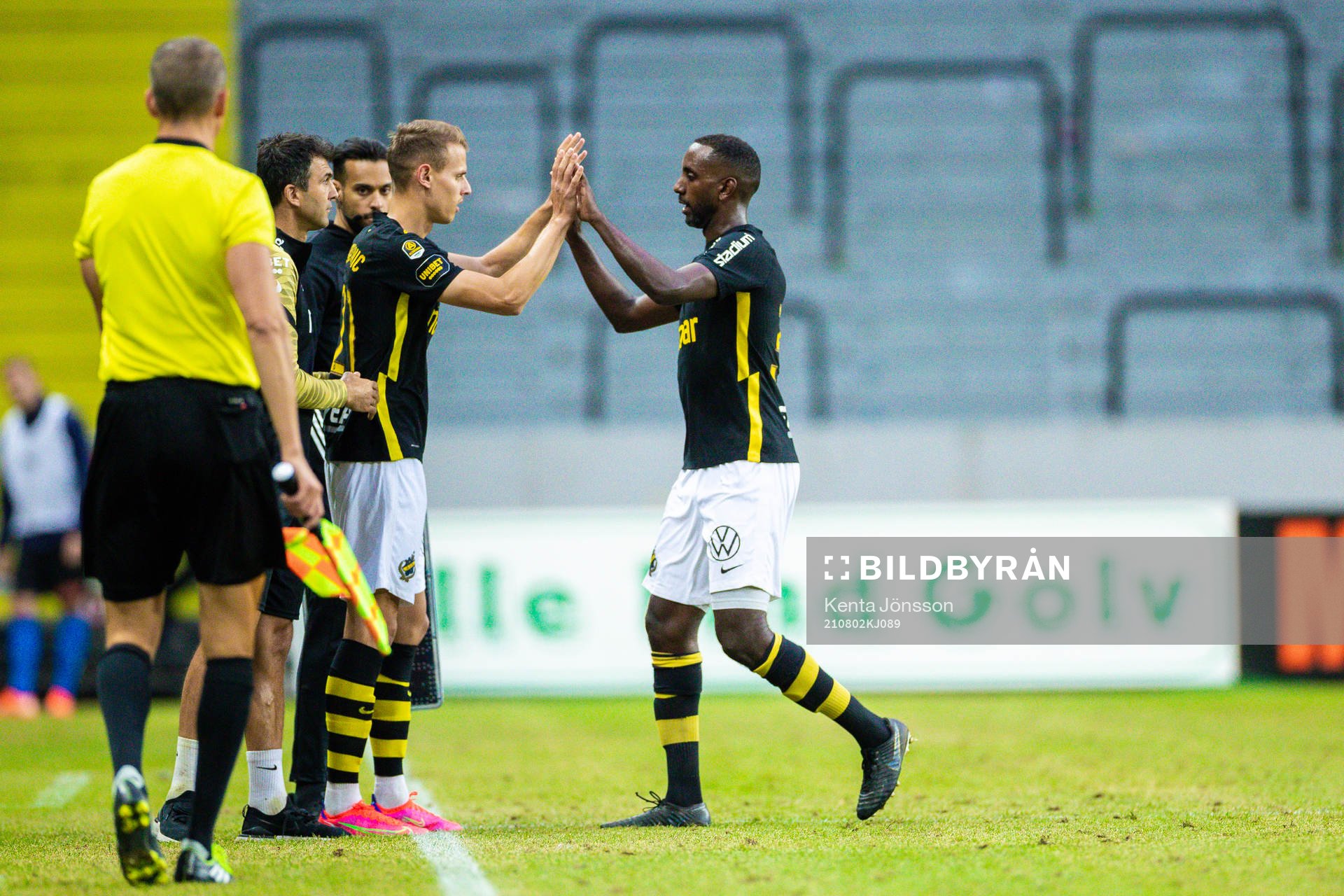 s Henok Goitom byter med Bojan Radulovic