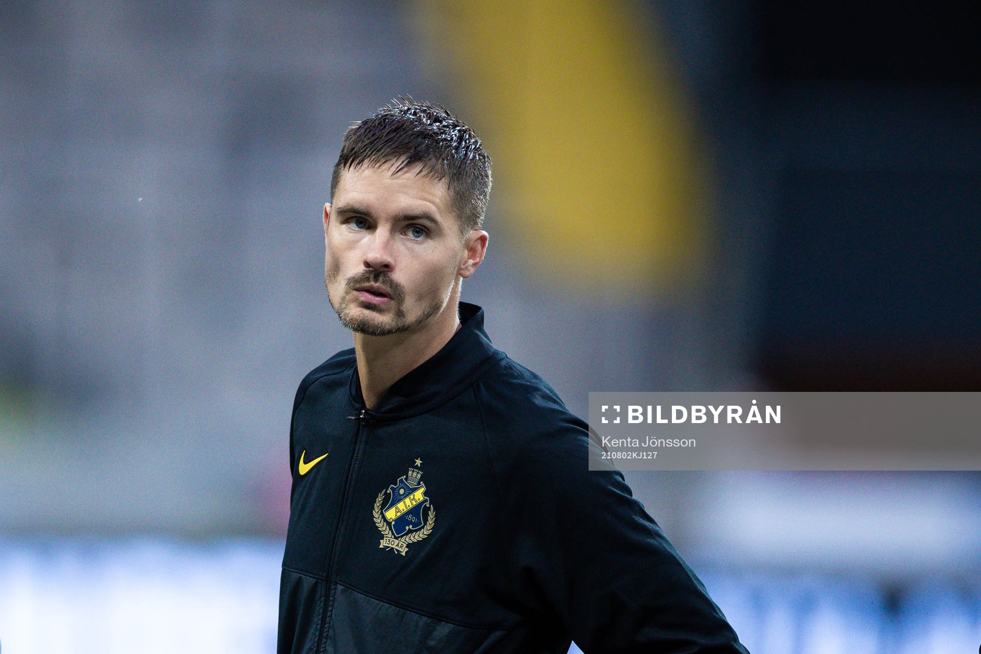 s Mikael Lustig