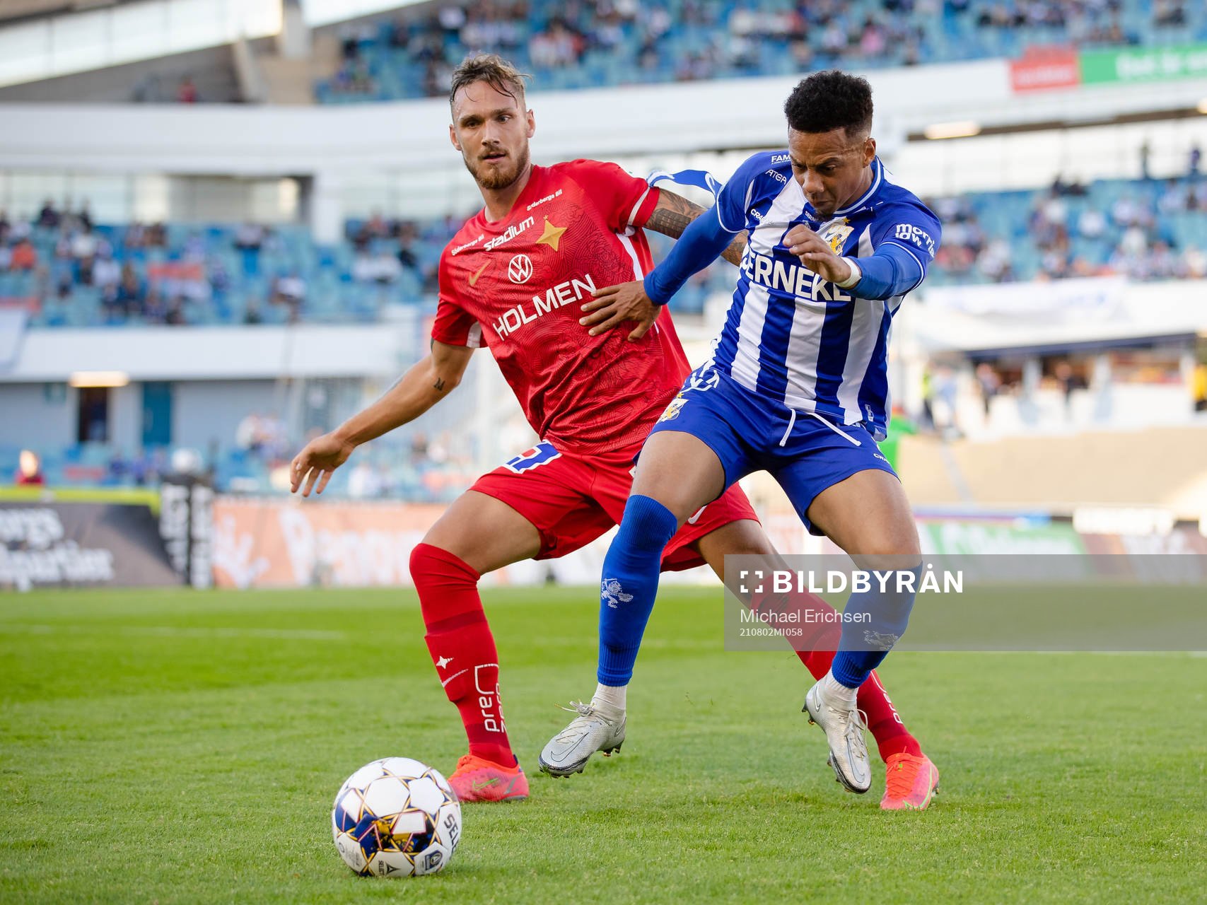 IFK Norrköpings Linus Wahlqvist och IFK Göteborgs Tobias