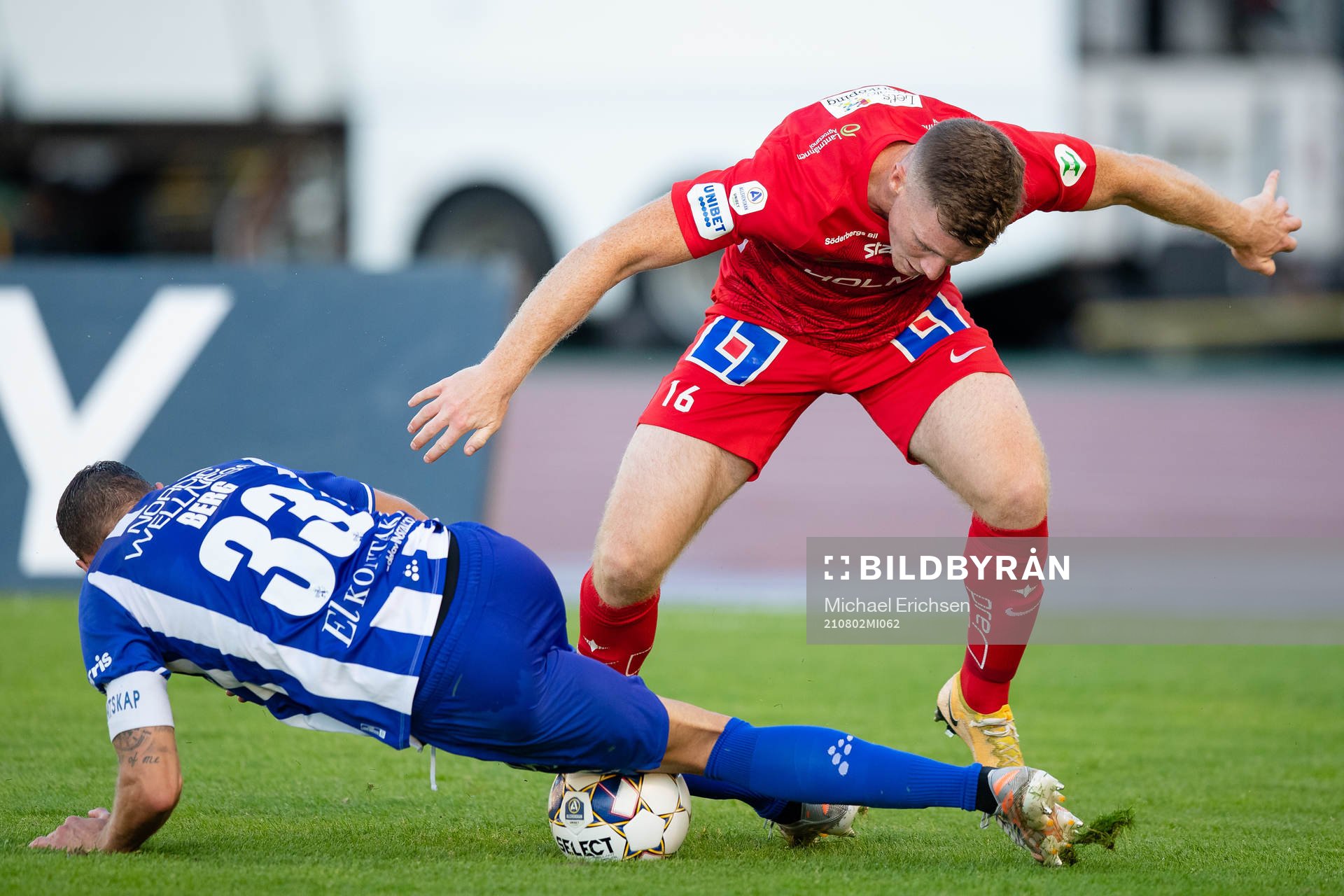 IFK Göteborgs Marcus Berg och IFK Norrköpings Viktor