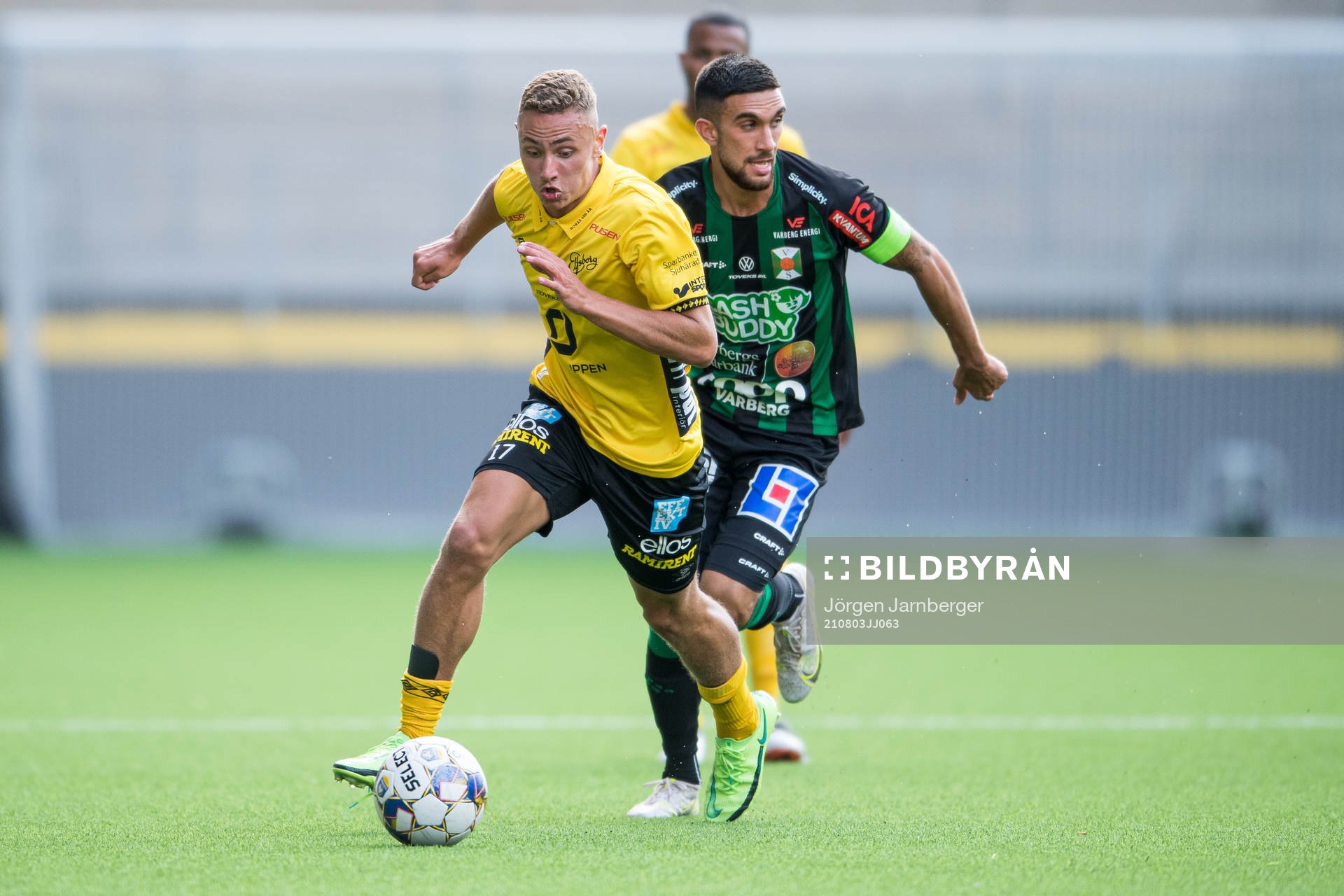 Elfsborgs Theo Lind och Varbergs Daniel Krezic