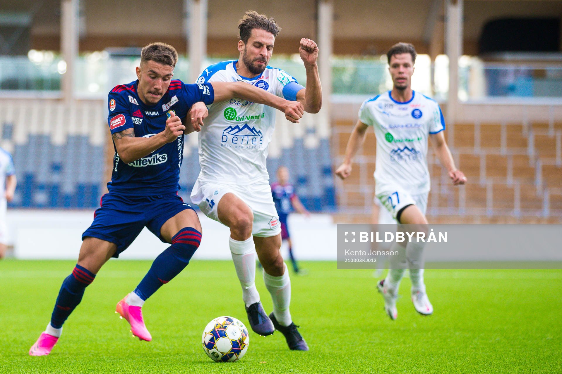 Östers Tatu Varmanen och Akropolis Panajotis Dimitriadis