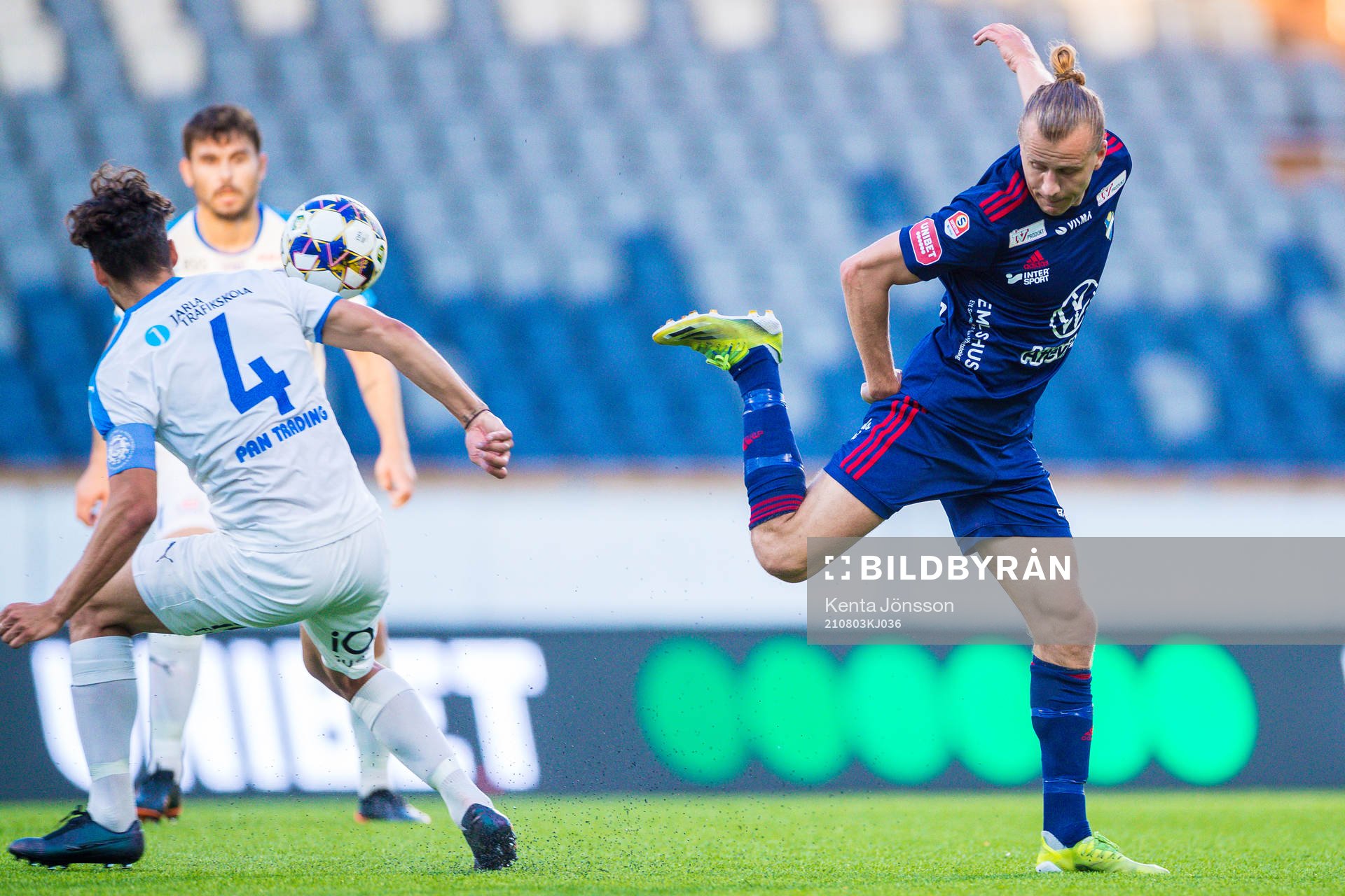 Akropolis Panajotis Dimitriadis och Östers Jesper Jonasson