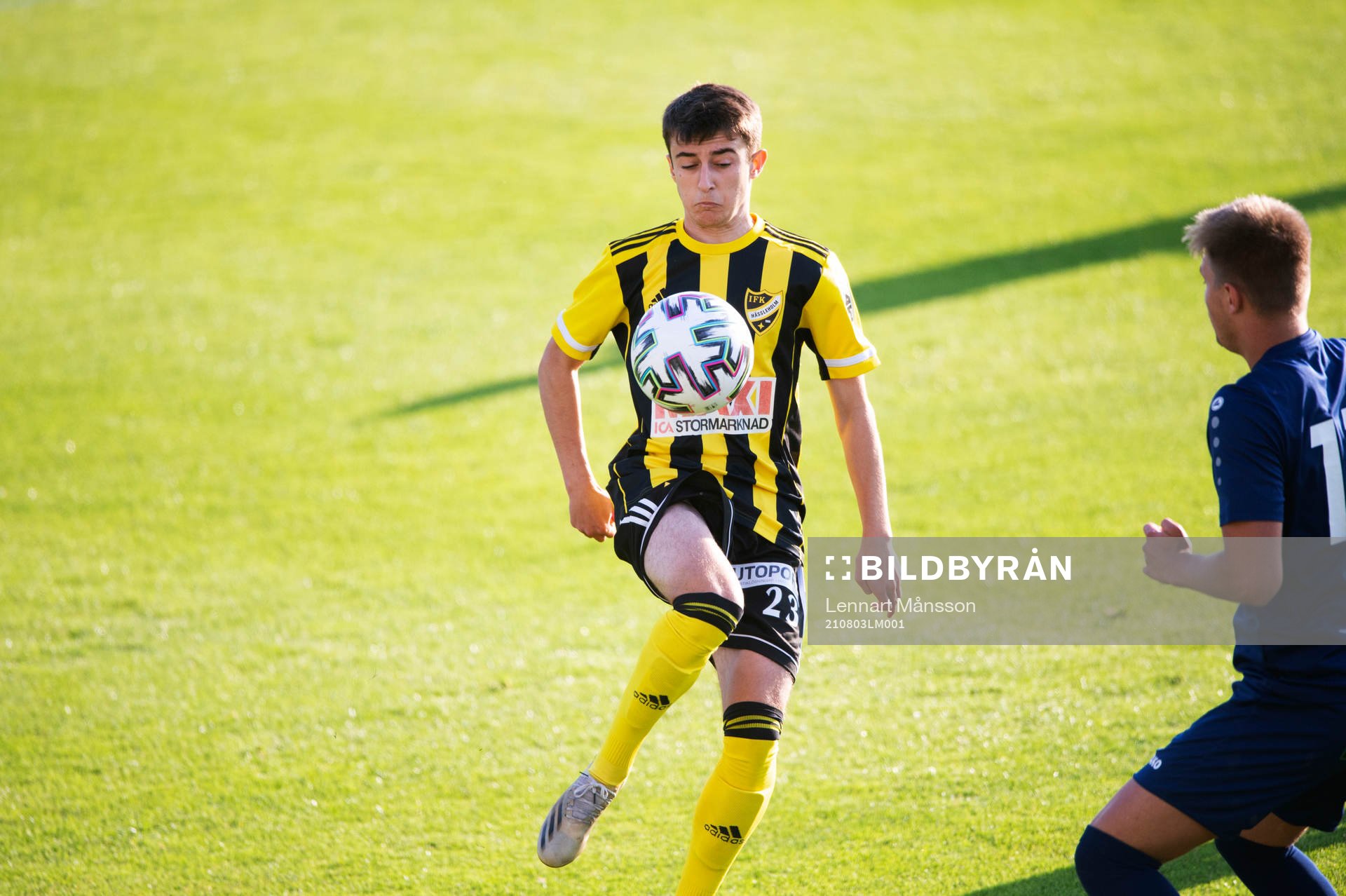 IFK Hässleholms Armin Culum i matchen i division 2 mellan