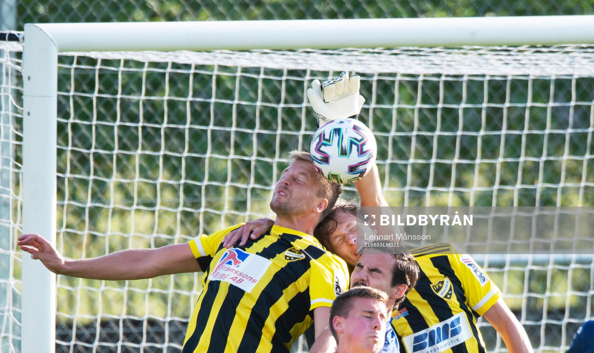 IFK Hässleholms Hampus Rydh i matchen i division 2 mellan